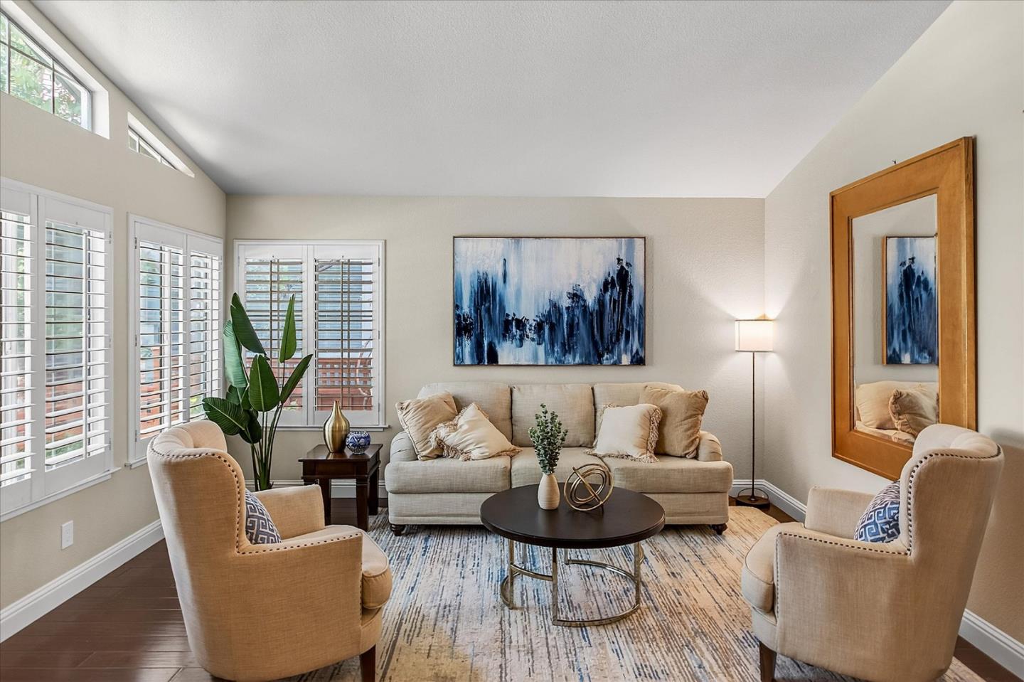 918 University Avenue