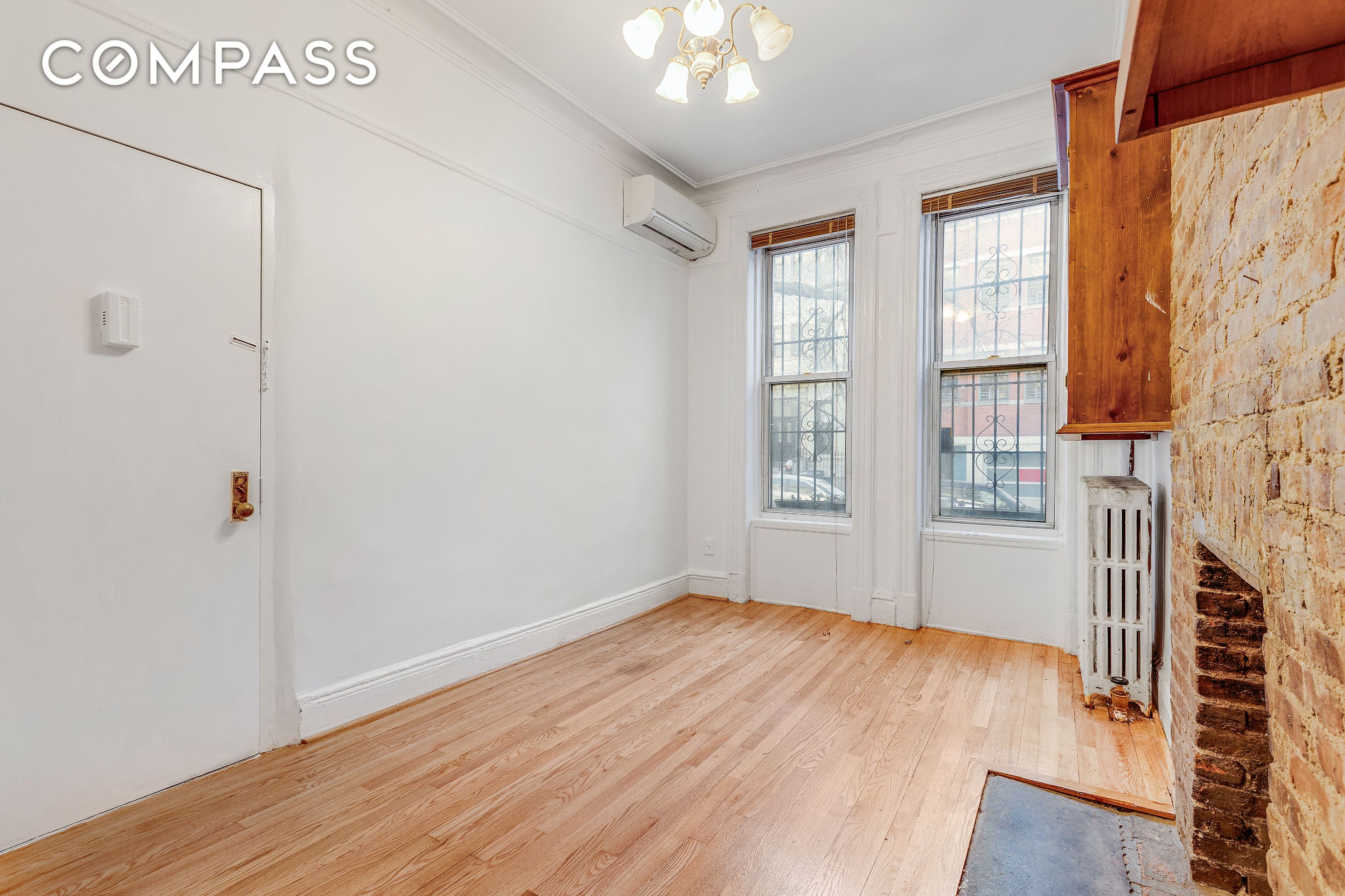 639 President Street 1L