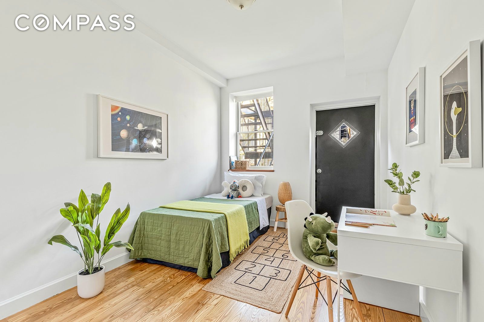372 15th Street 2A