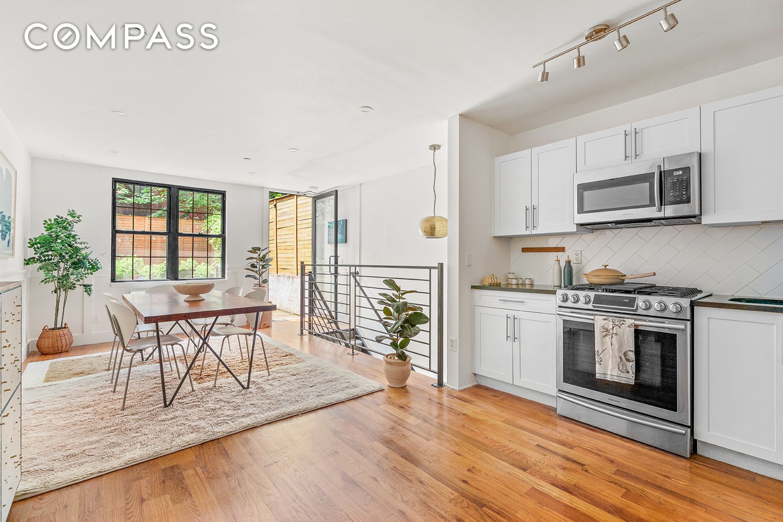 120 Pulaski Street 1B