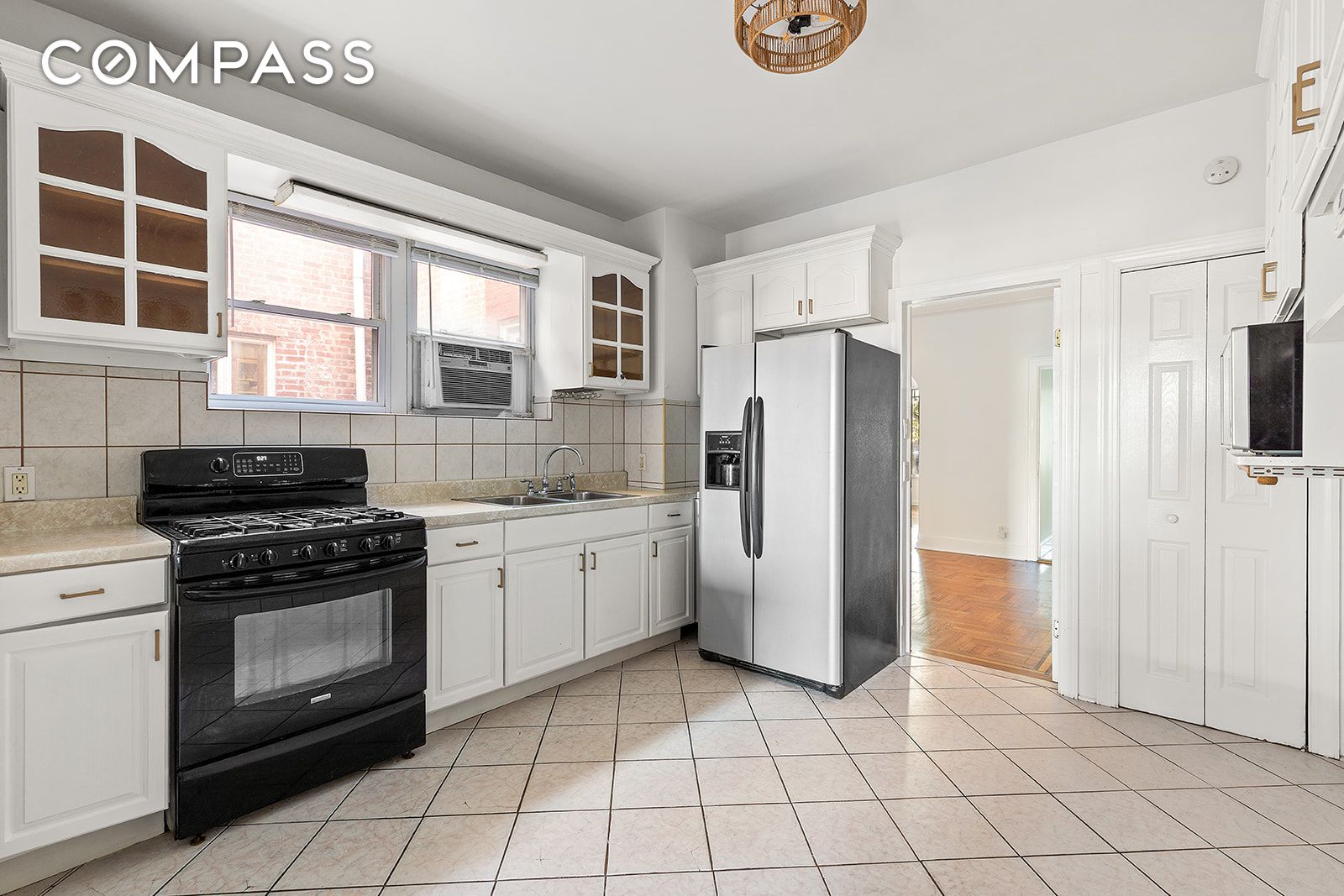 3313 Ave P