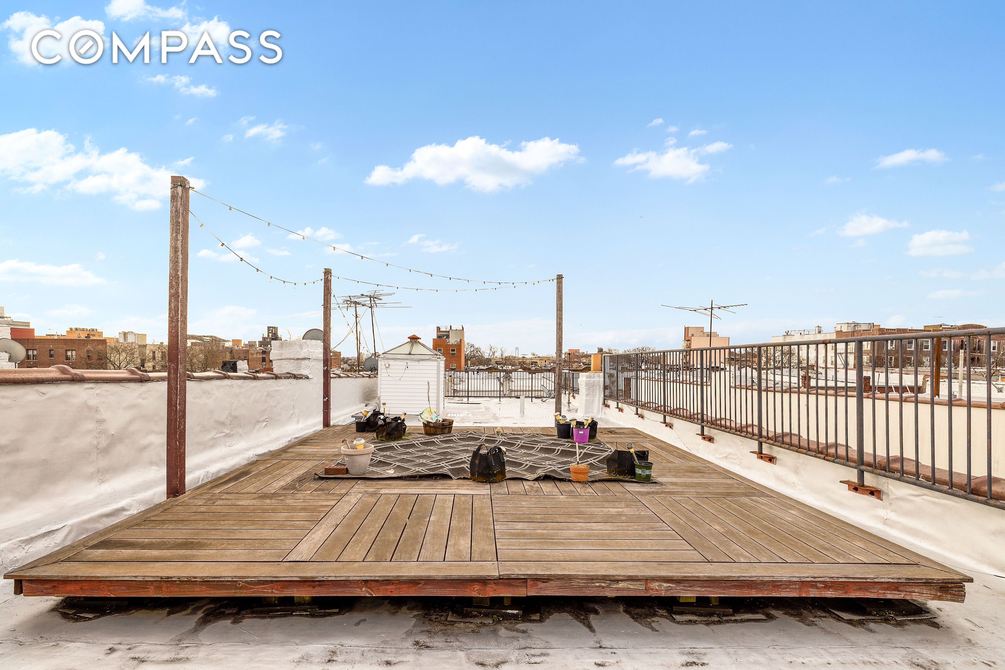 742 44th Street
