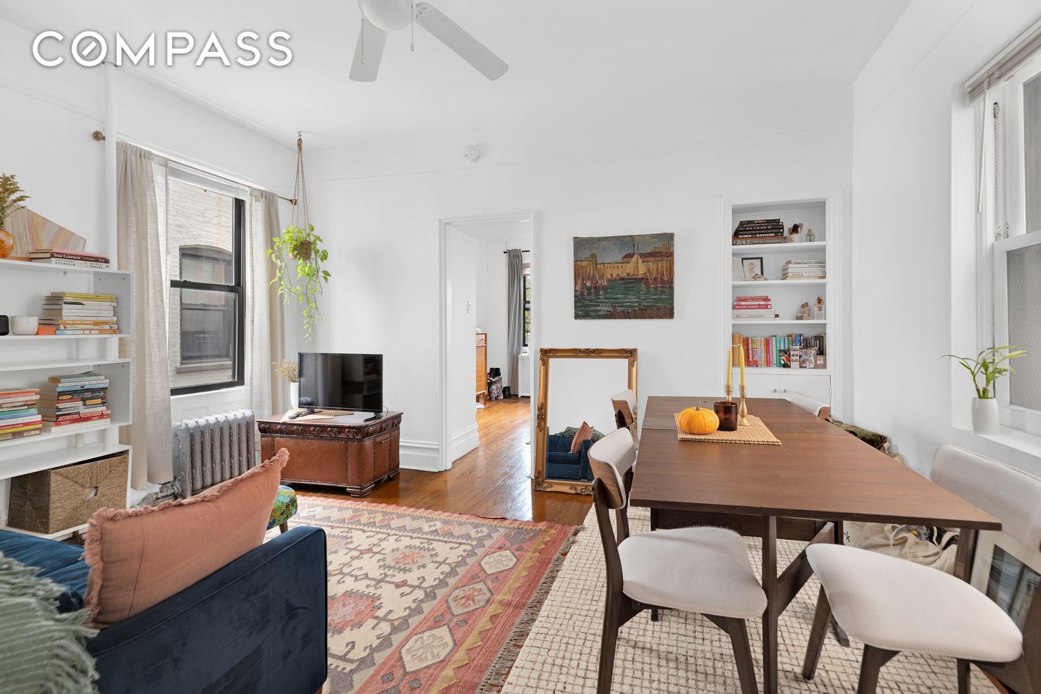 571 8th Street