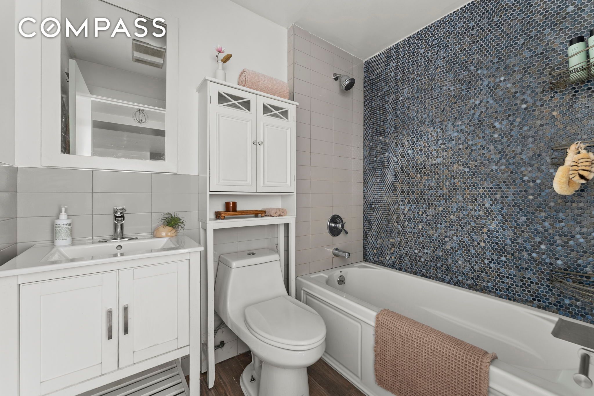 120 Pulaski Street 3A