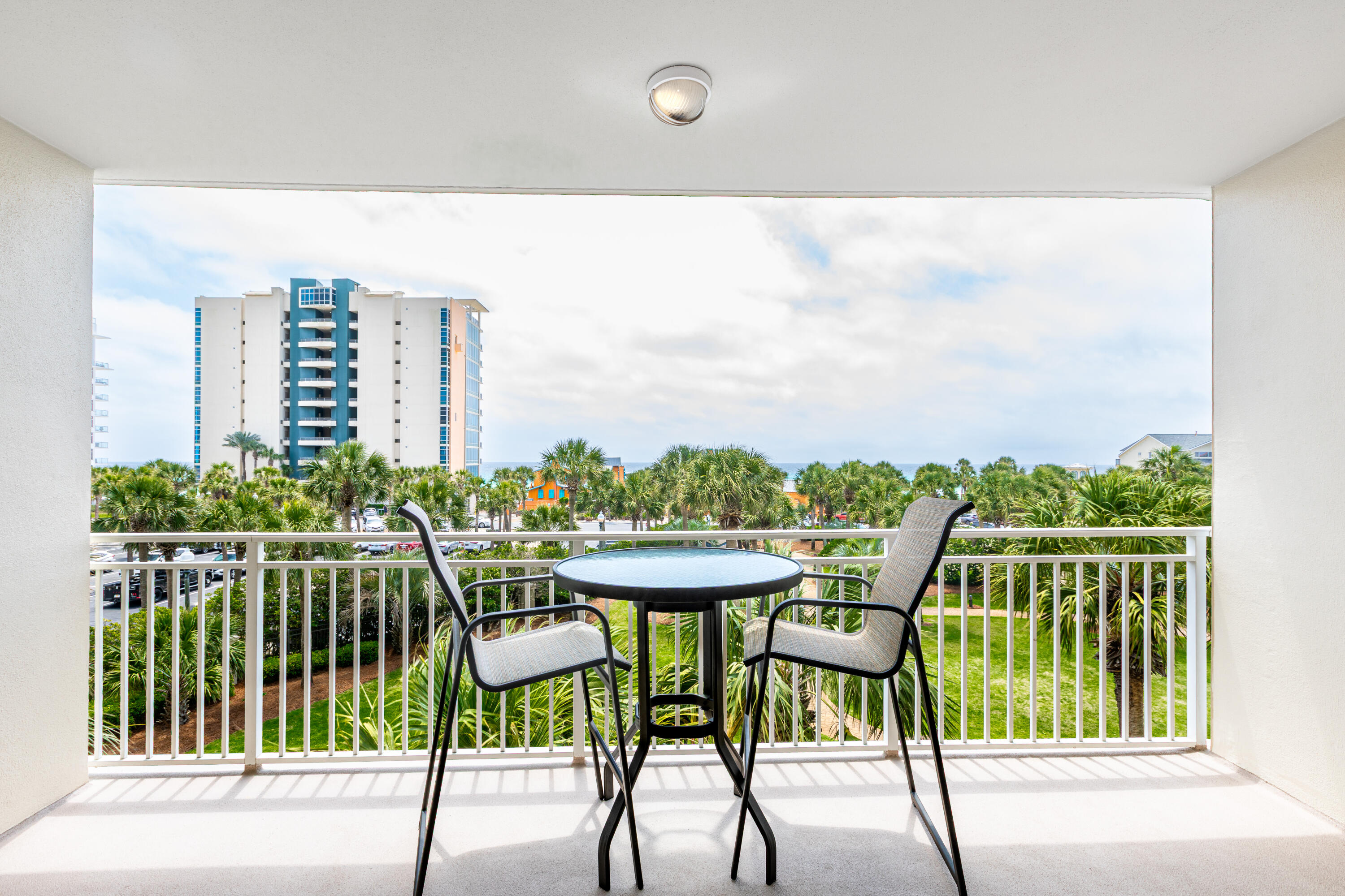 1751 Scenic Highway 98 305