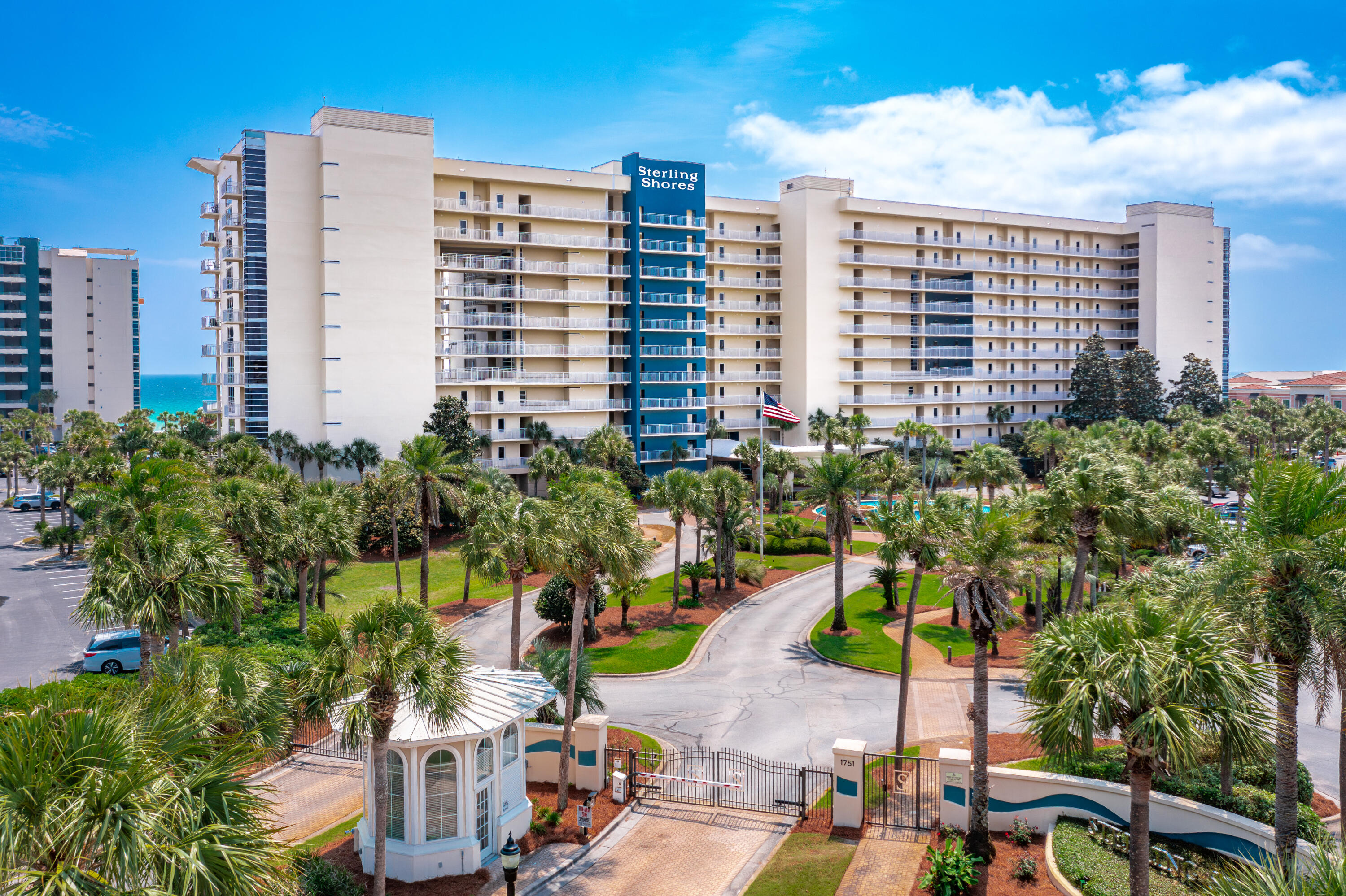 1751 Scenic Highway 98 305