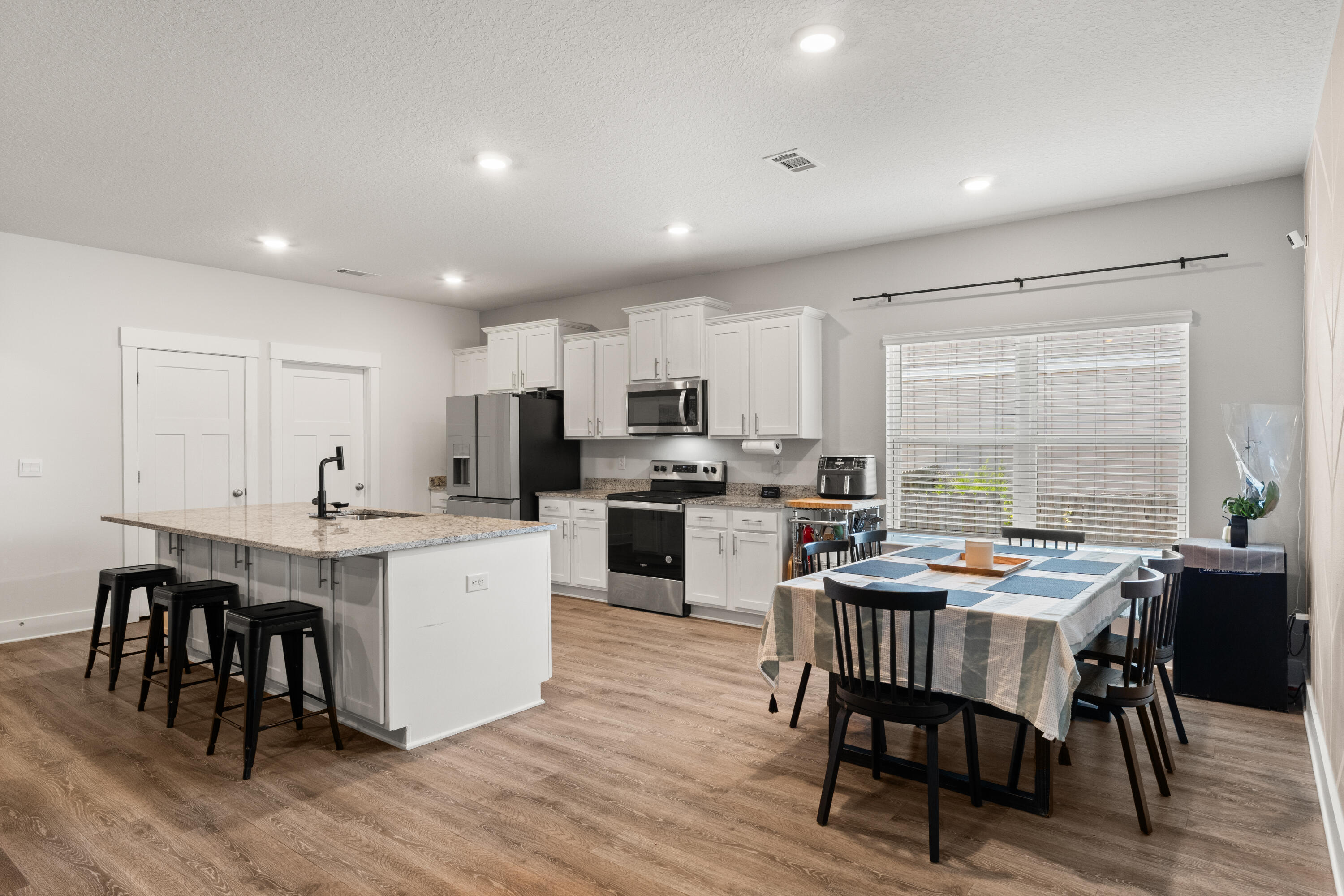 1559 Amaya Lane
