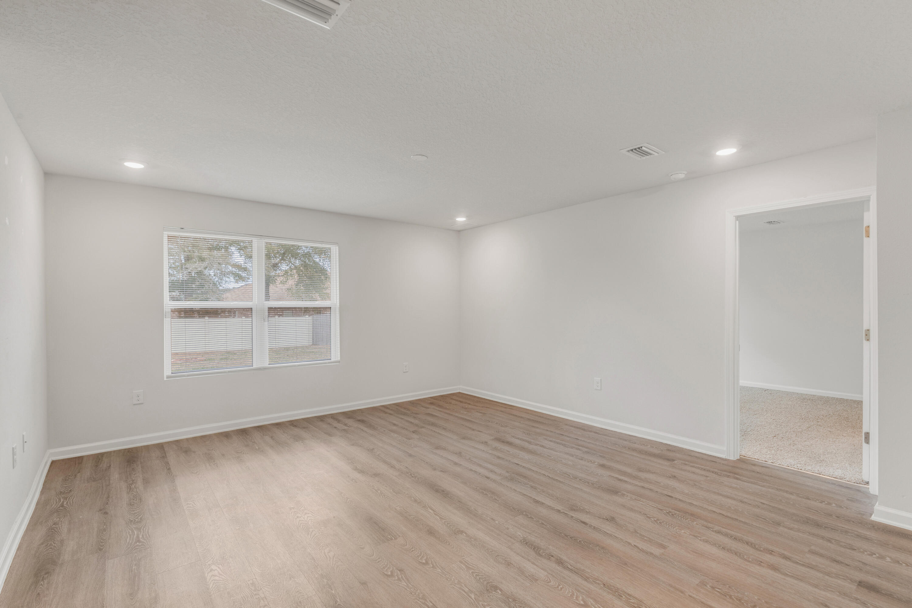 4628 Honor Guard Way