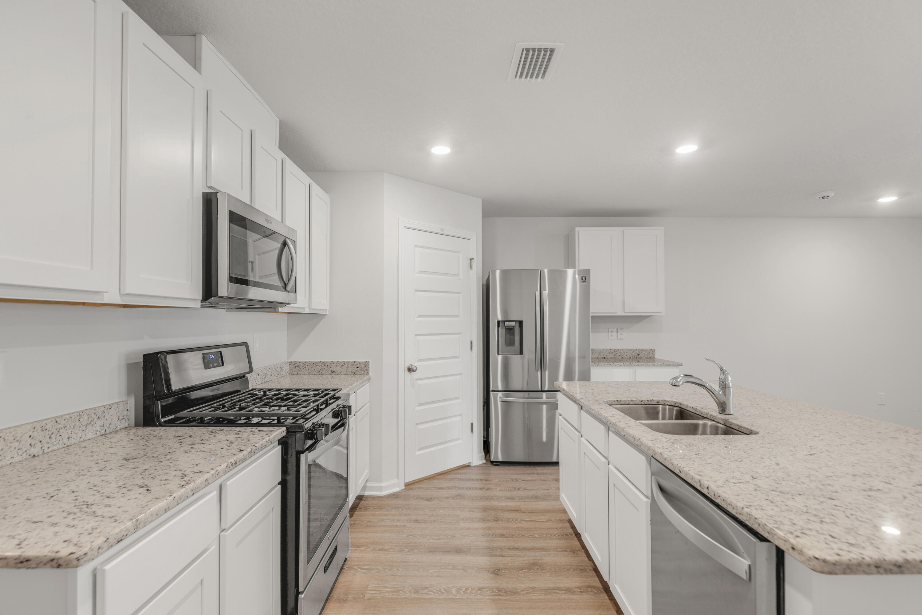 4628 Honor Guard Way
