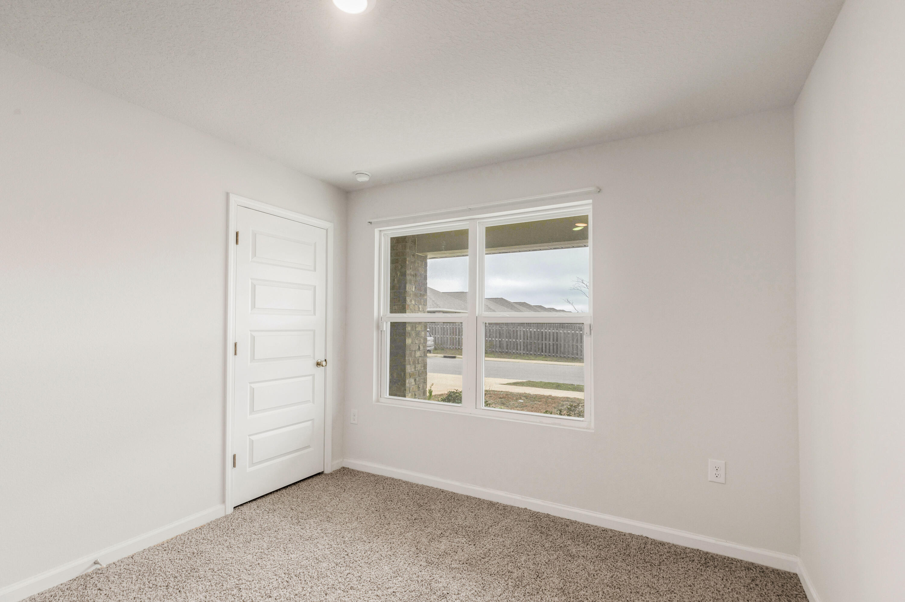 4628 Honor Guard Way