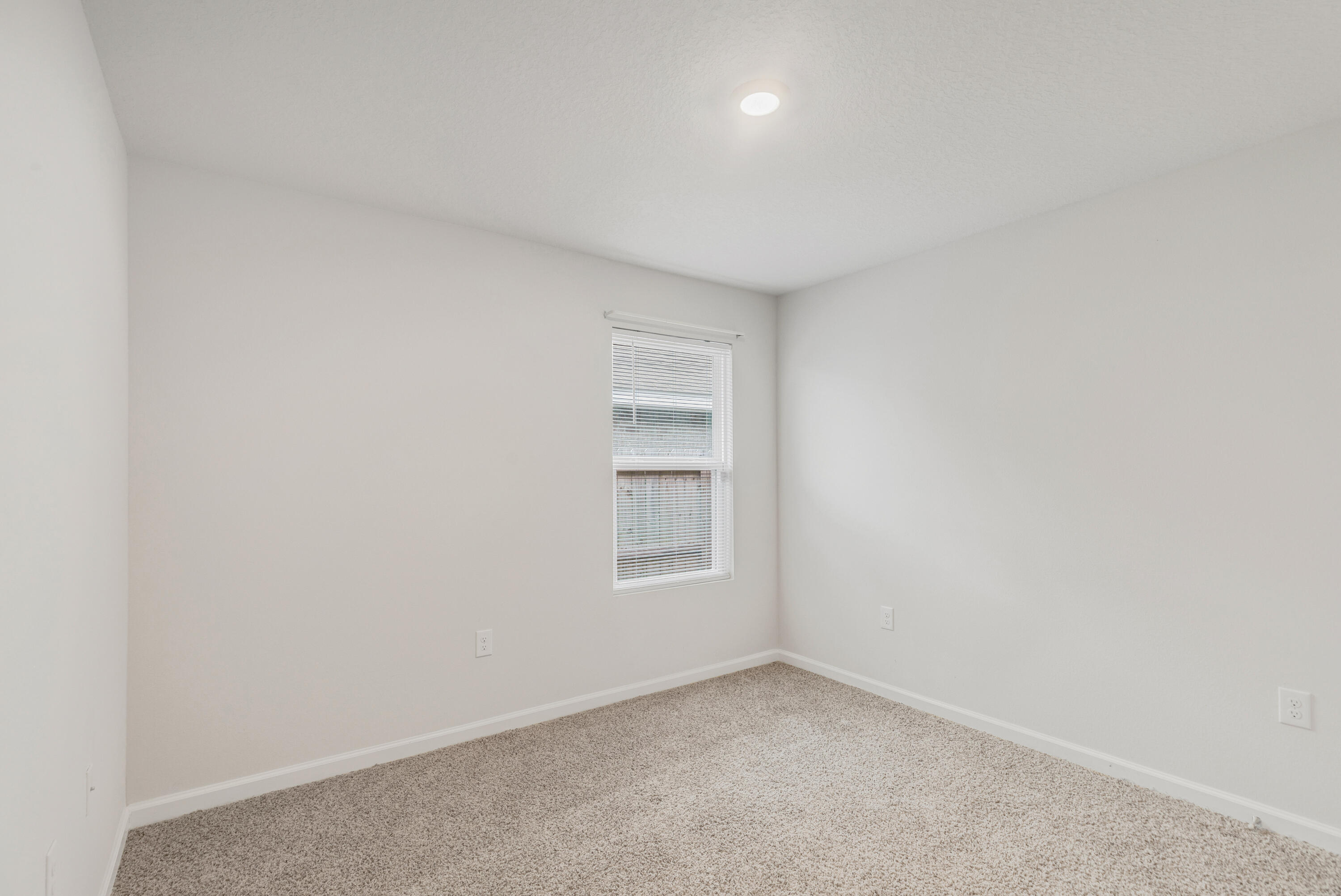 4628 Honor Guard Way