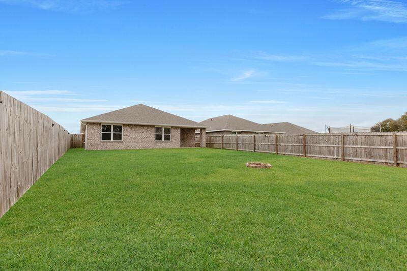 4628 Honor Guard Way
