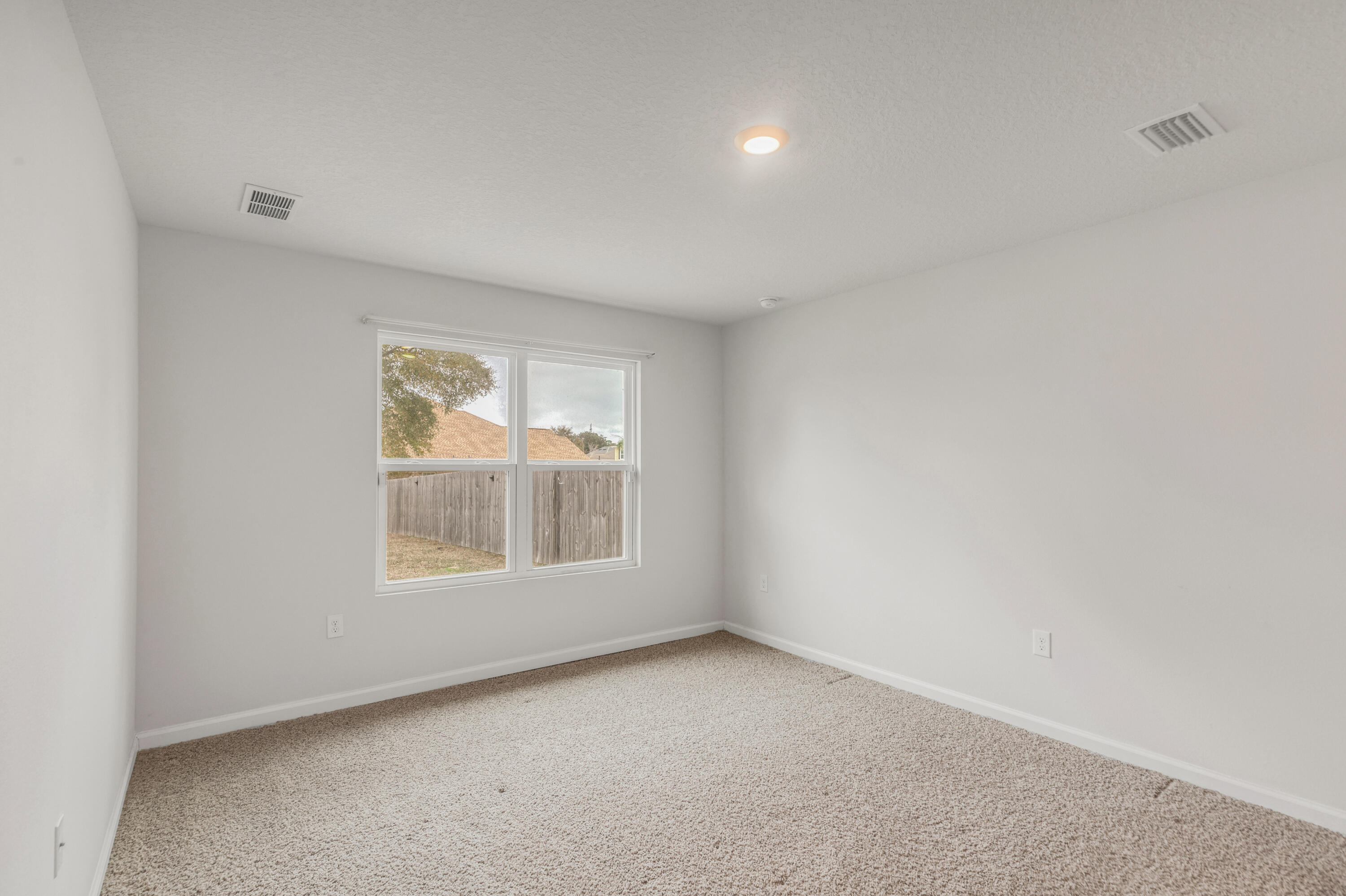 4628 Honor Guard Way