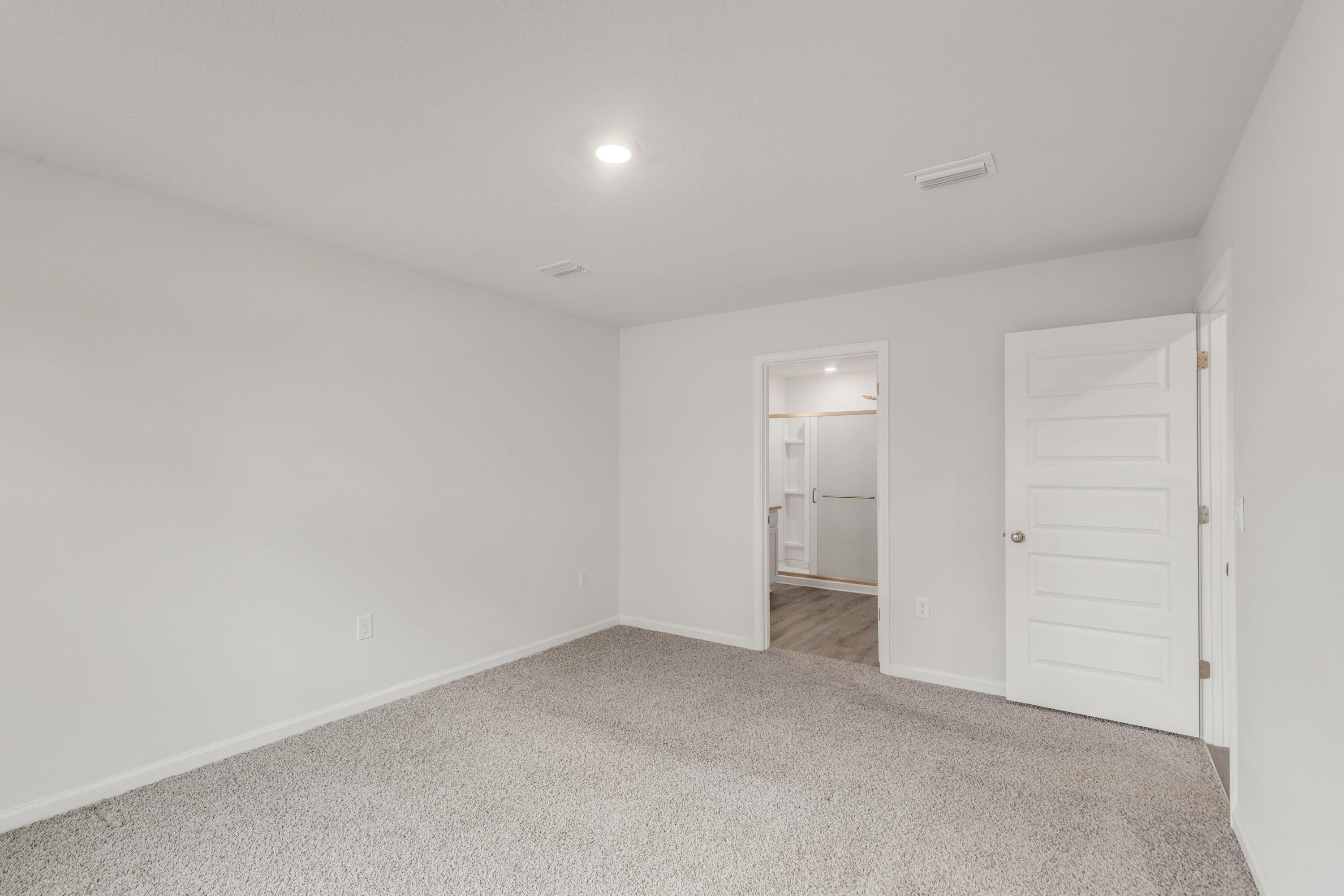 4628 Honor Guard Way