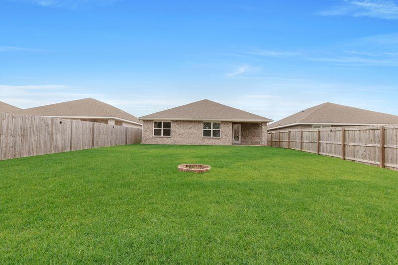 4628 Honor Guard Way