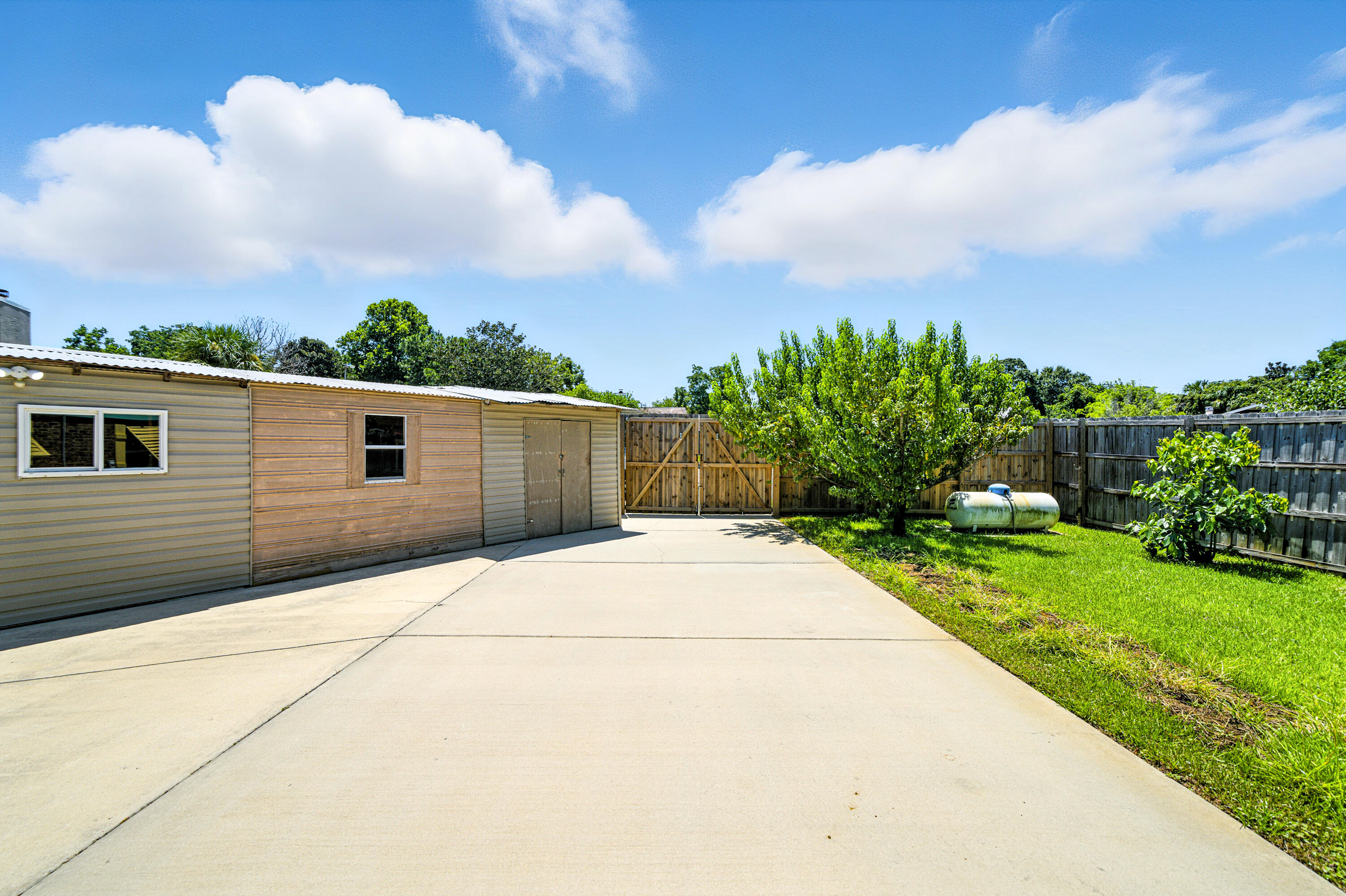 1119 Quail Circle