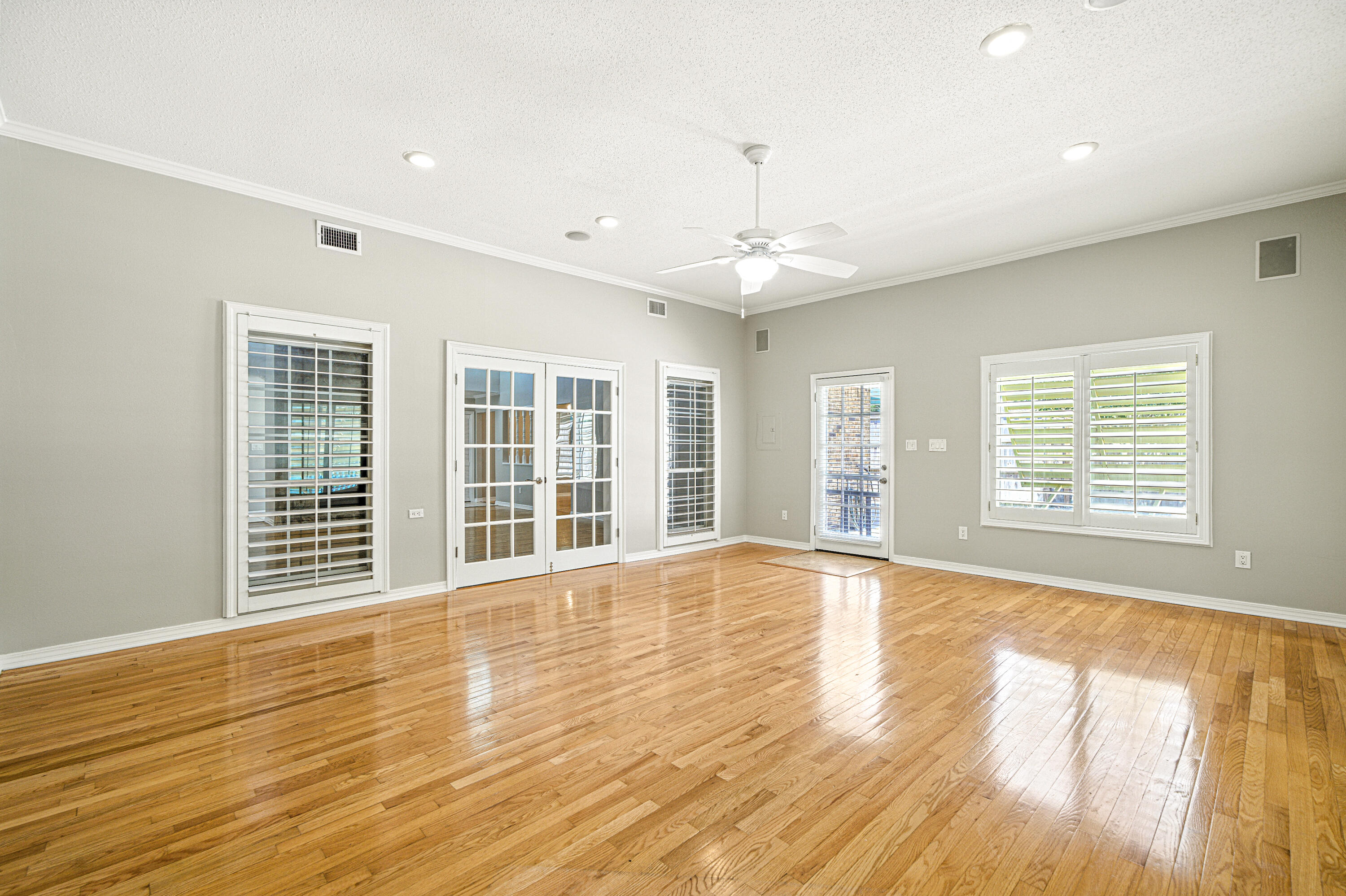 1119 Quail Circle