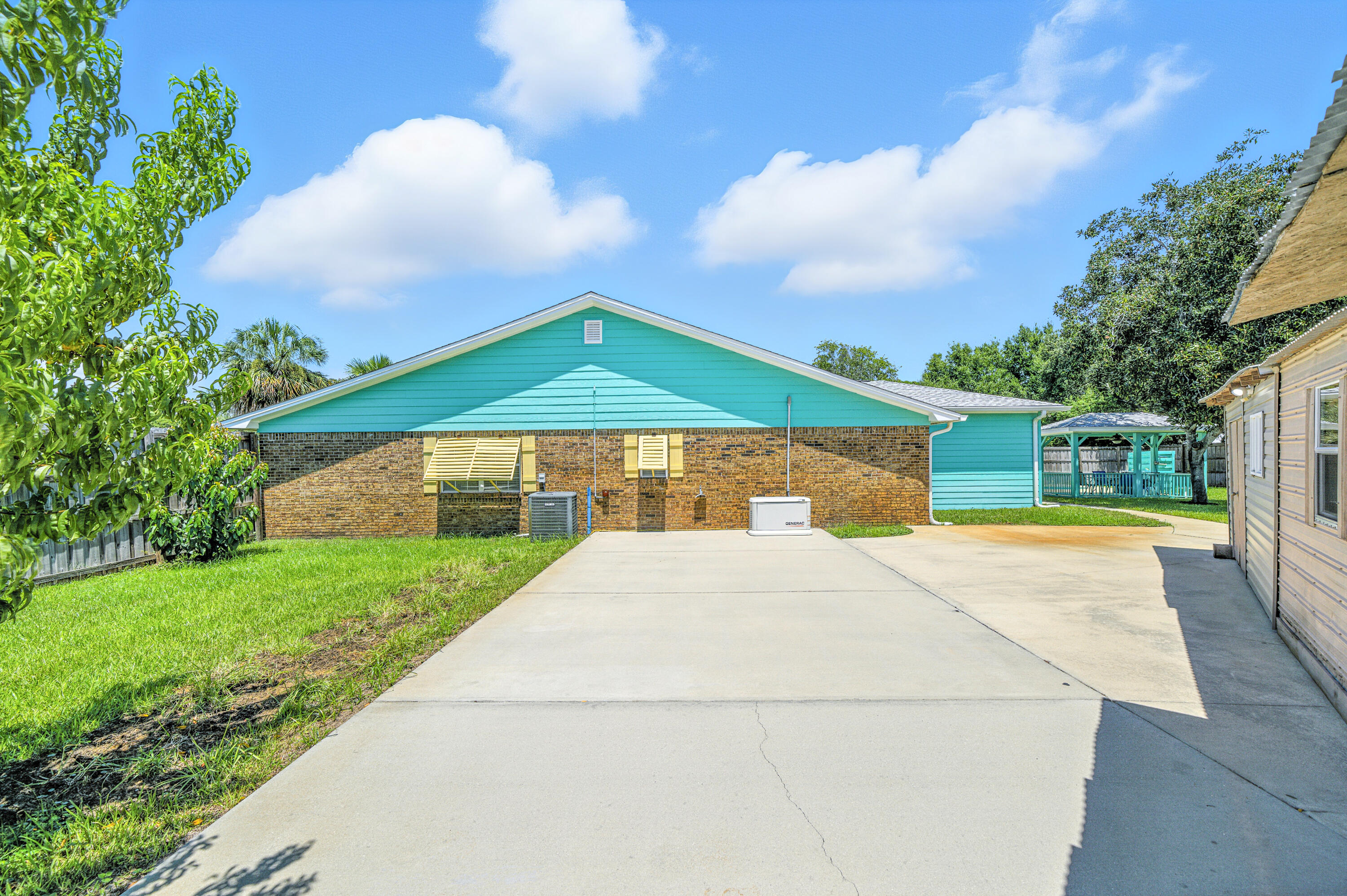 1119 Quail Circle