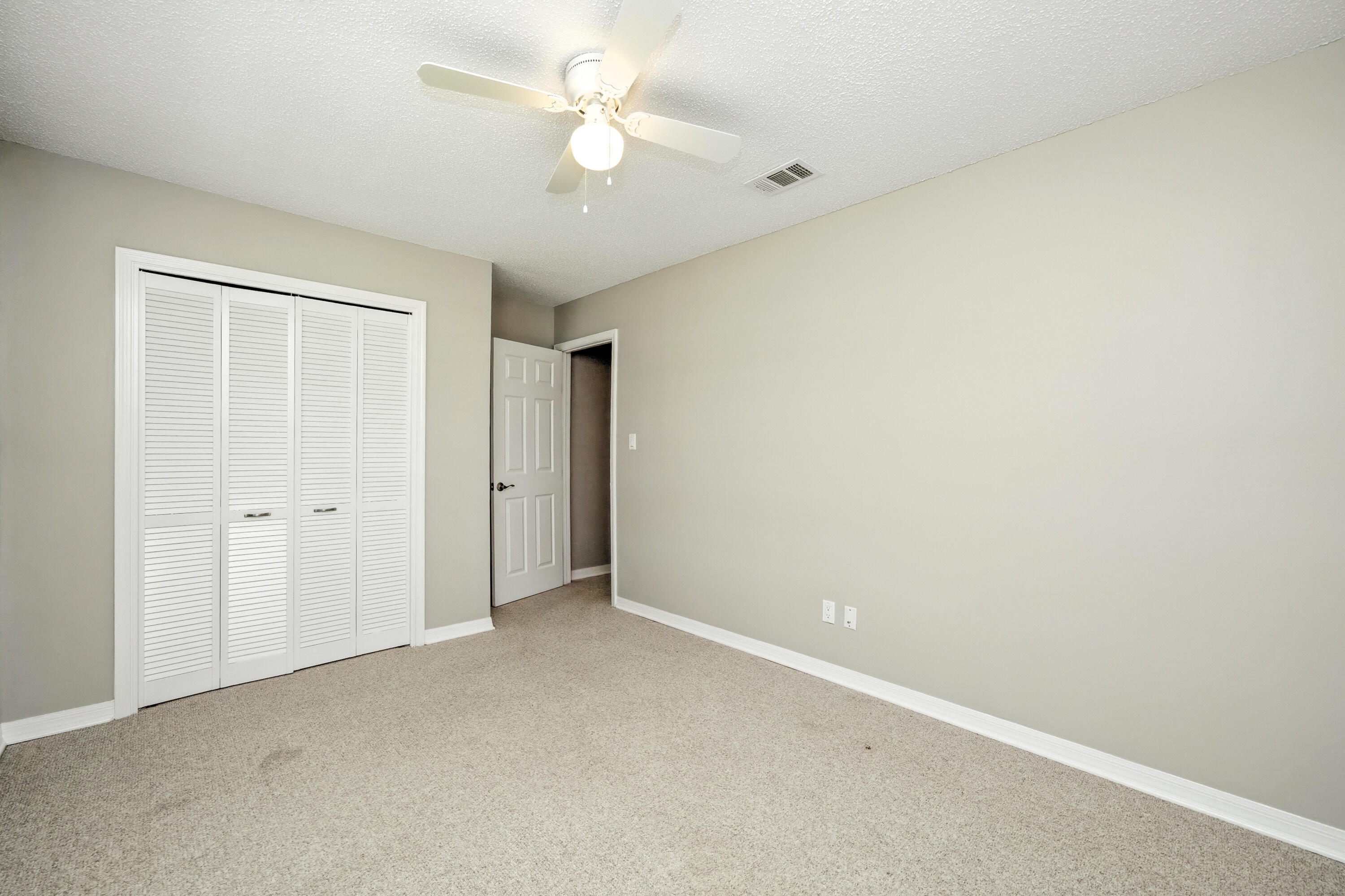 1119 Quail Circle