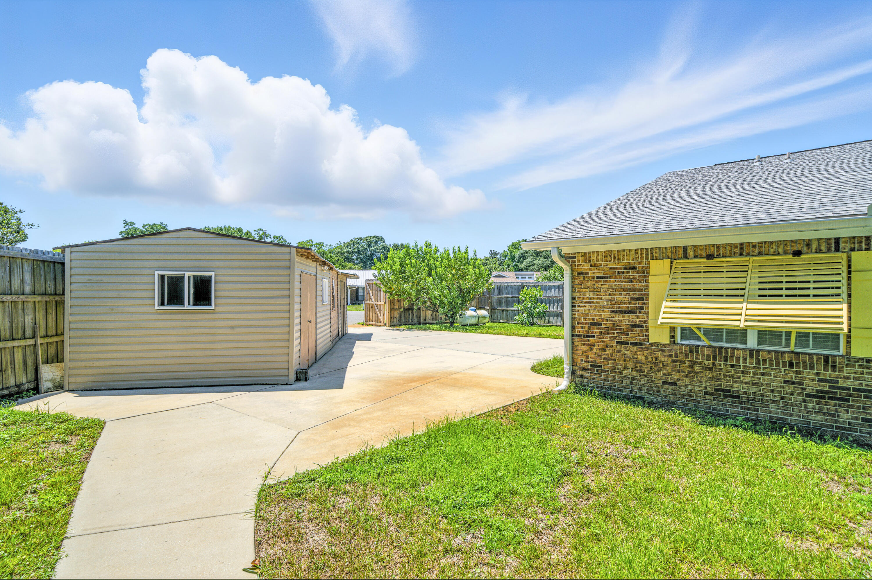 1119 Quail Circle