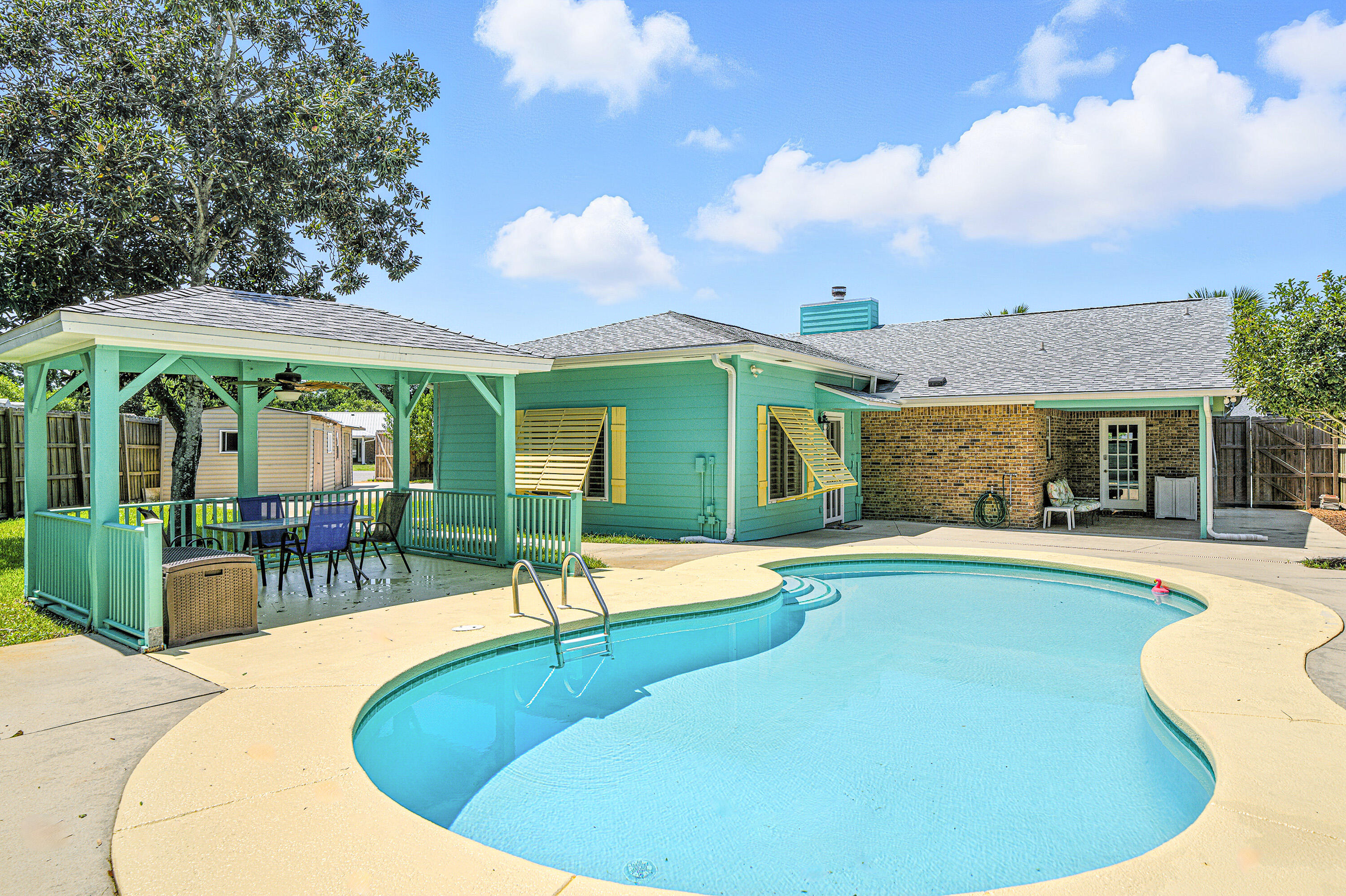1119 Quail Circle