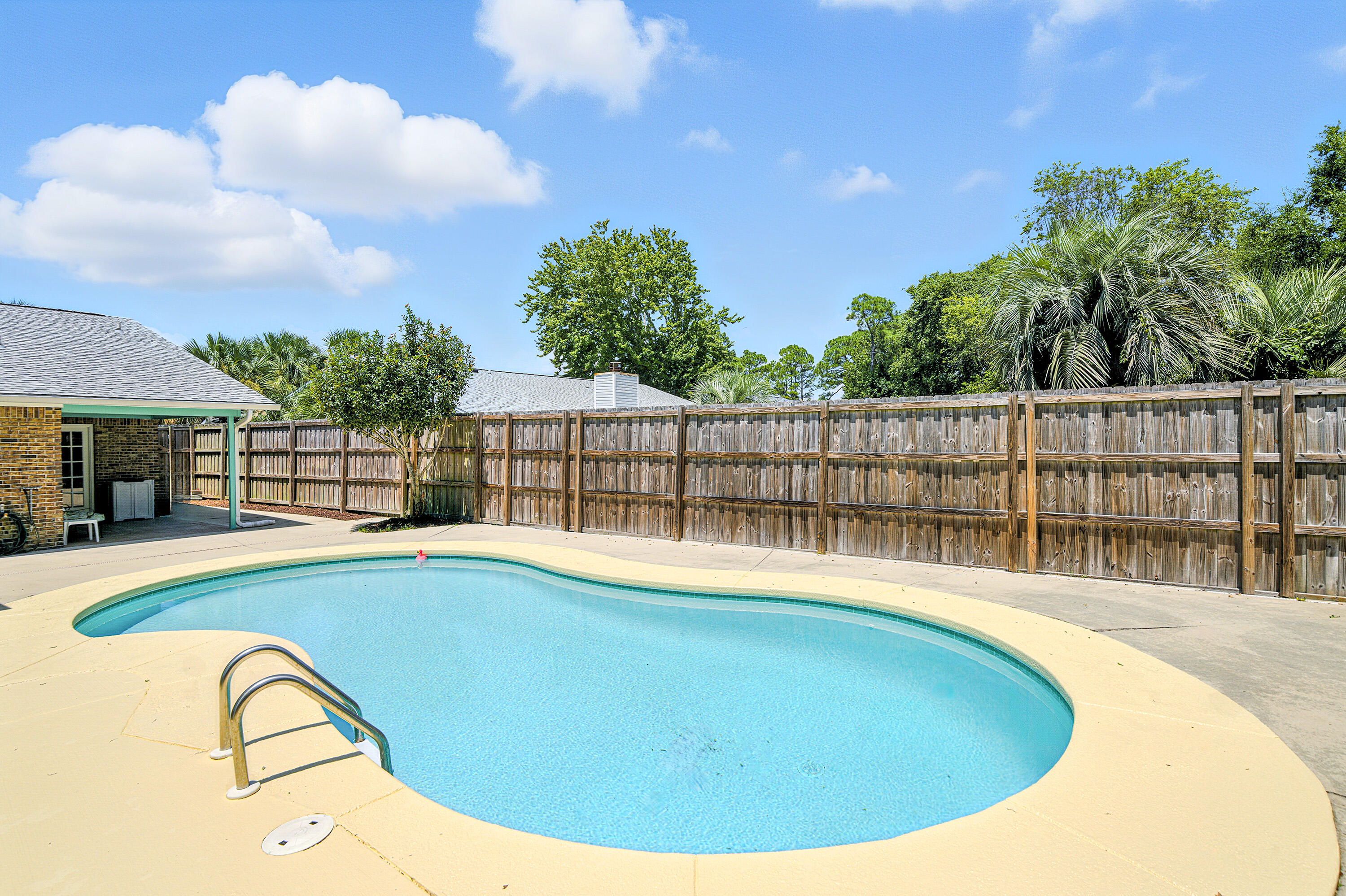 1119 Quail Circle