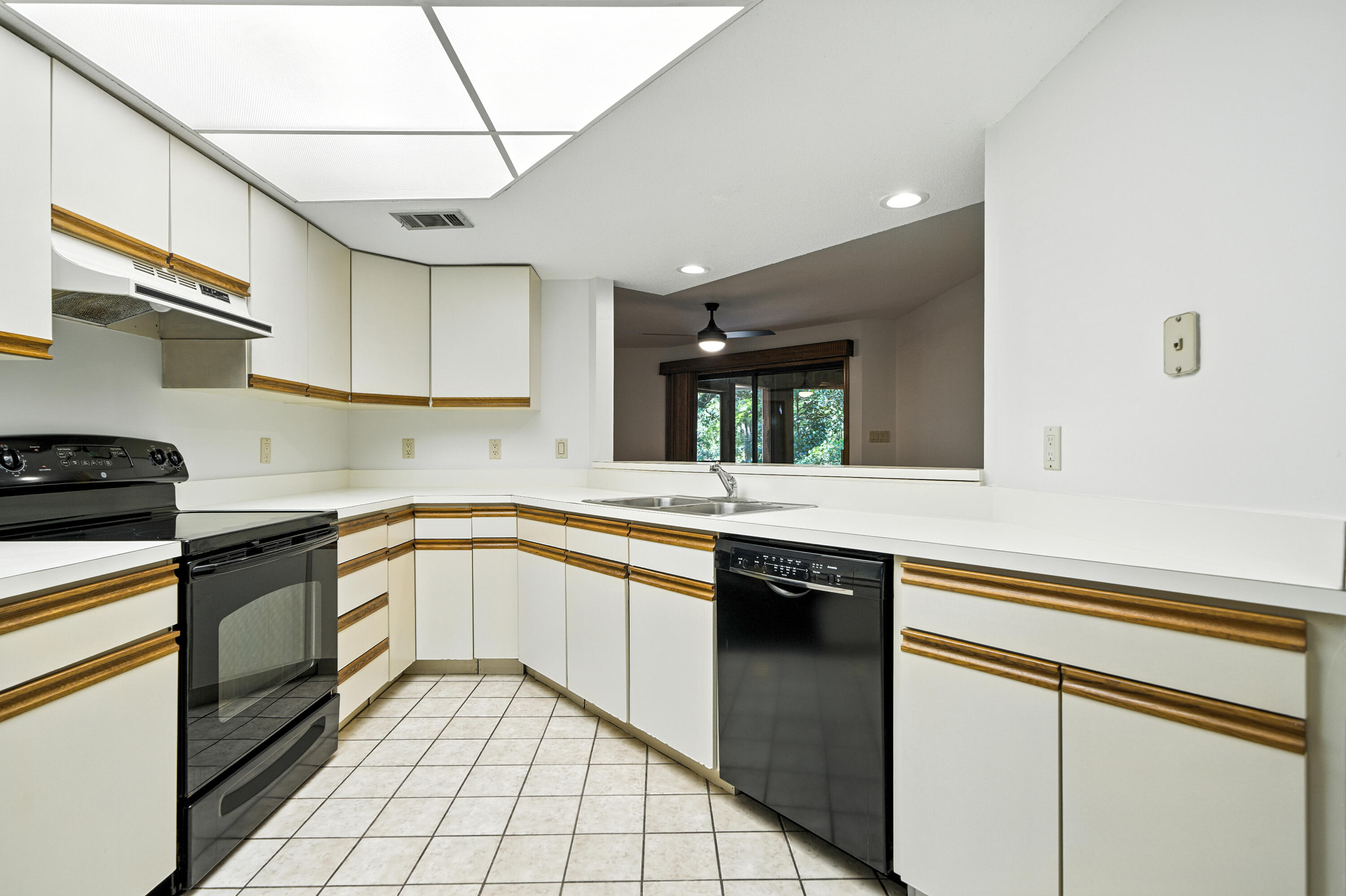 2409 Roberts Drive