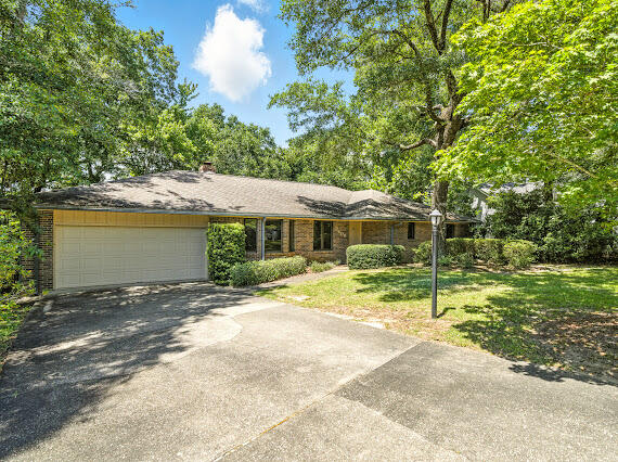 2409 Roberts Drive