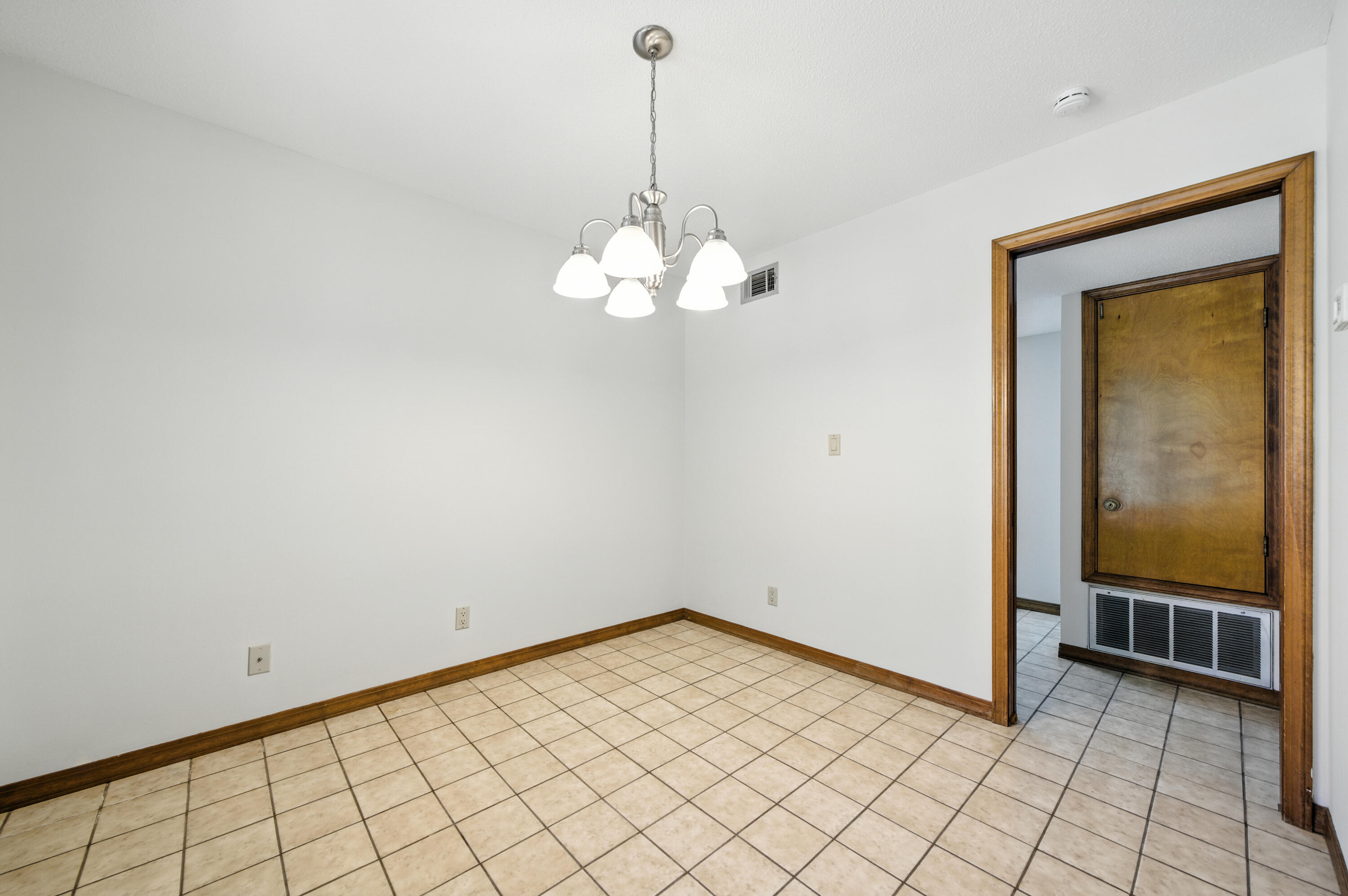 2409 Roberts Drive