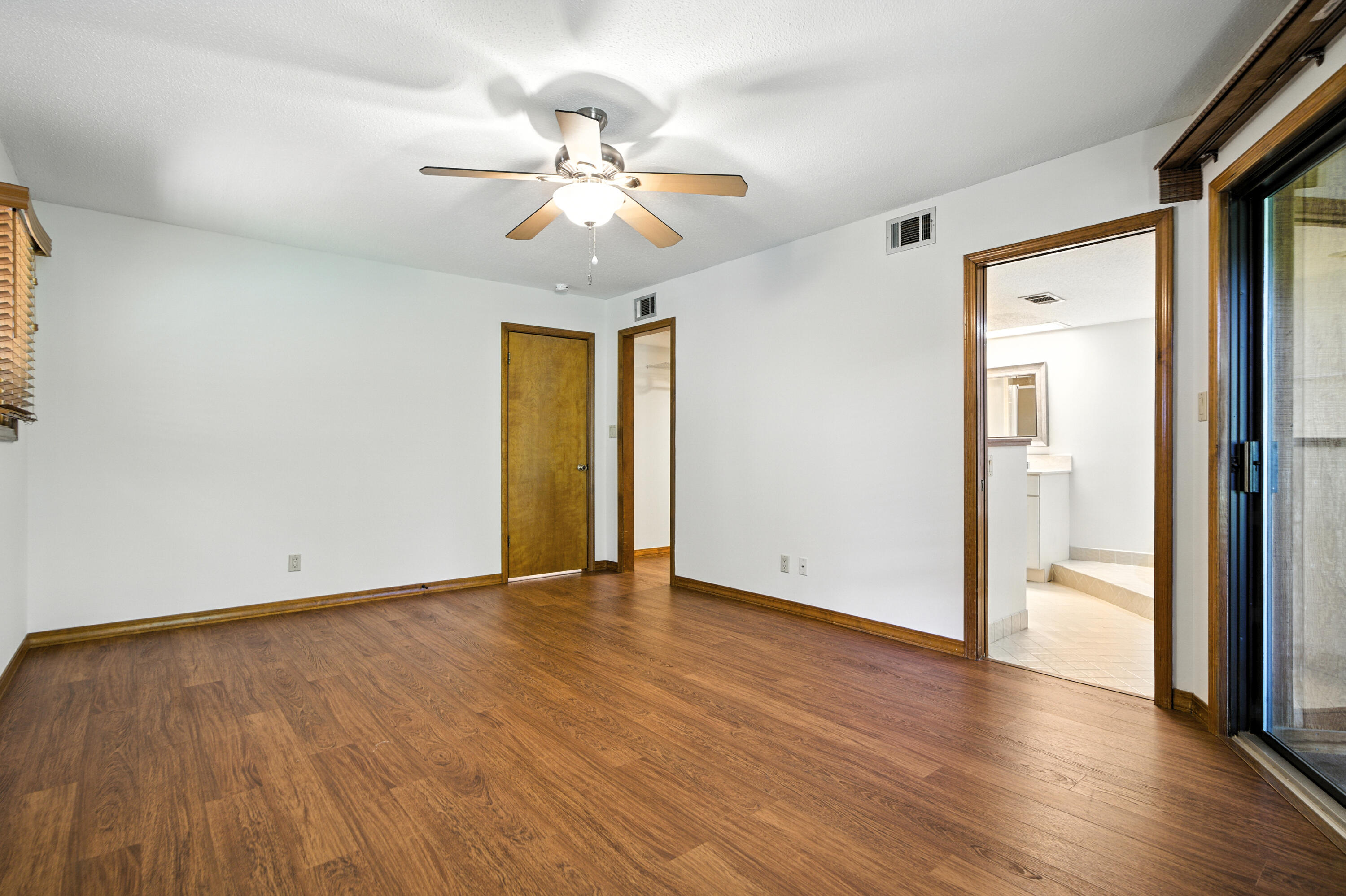 2409 Roberts Drive