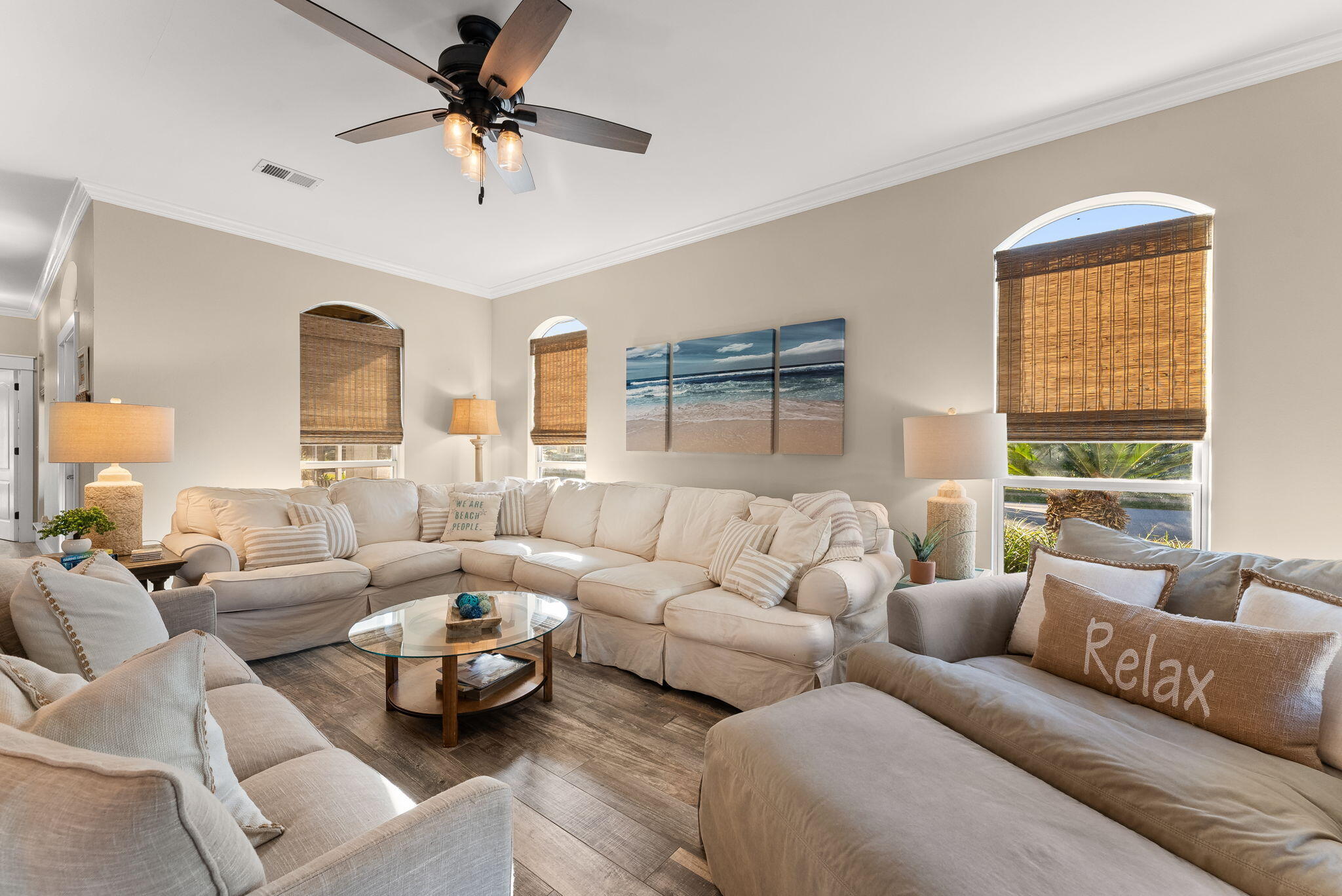 10 Pearl Cove