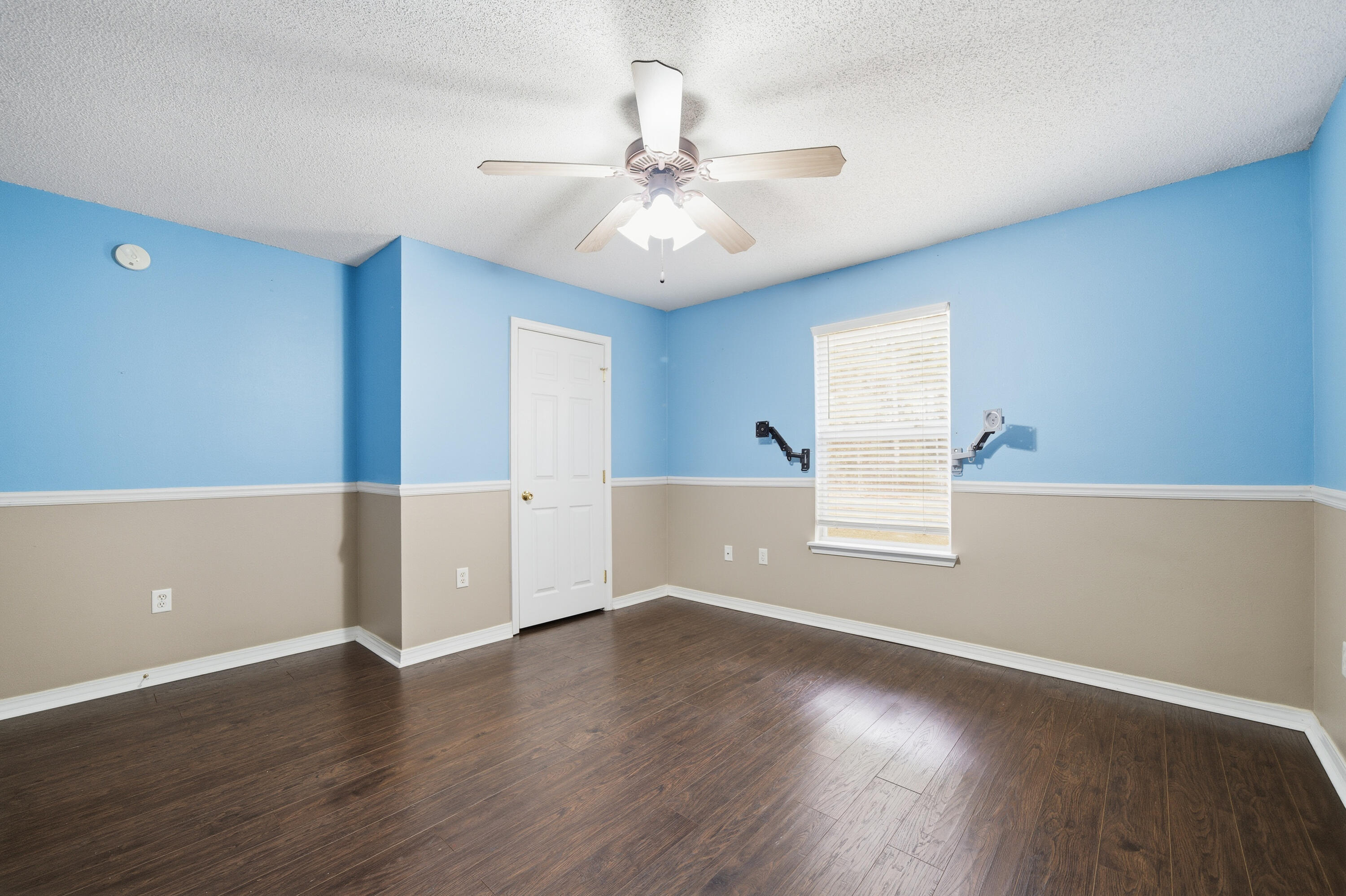 2490 Pepper Drive