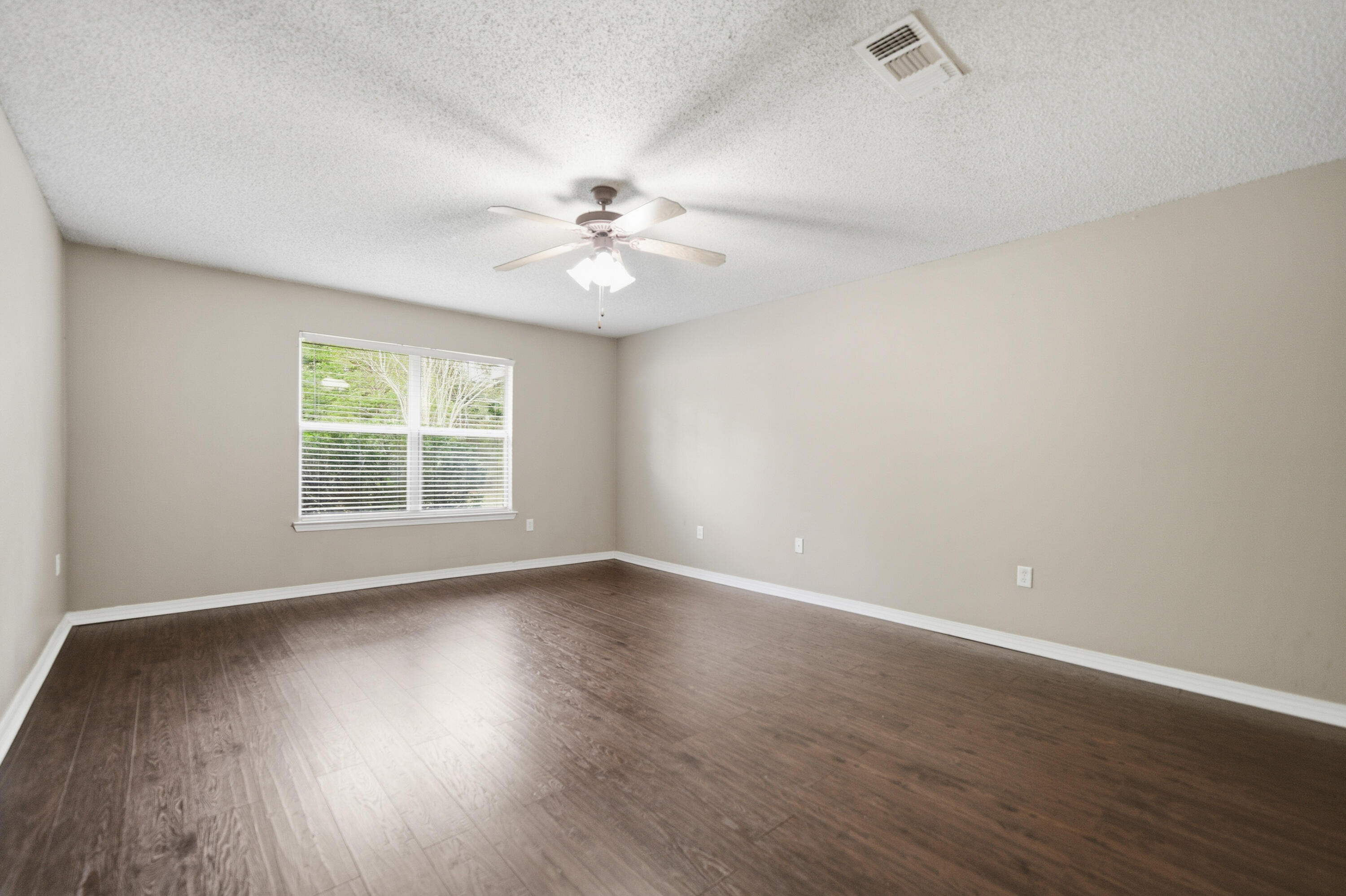 2490 Pepper Drive