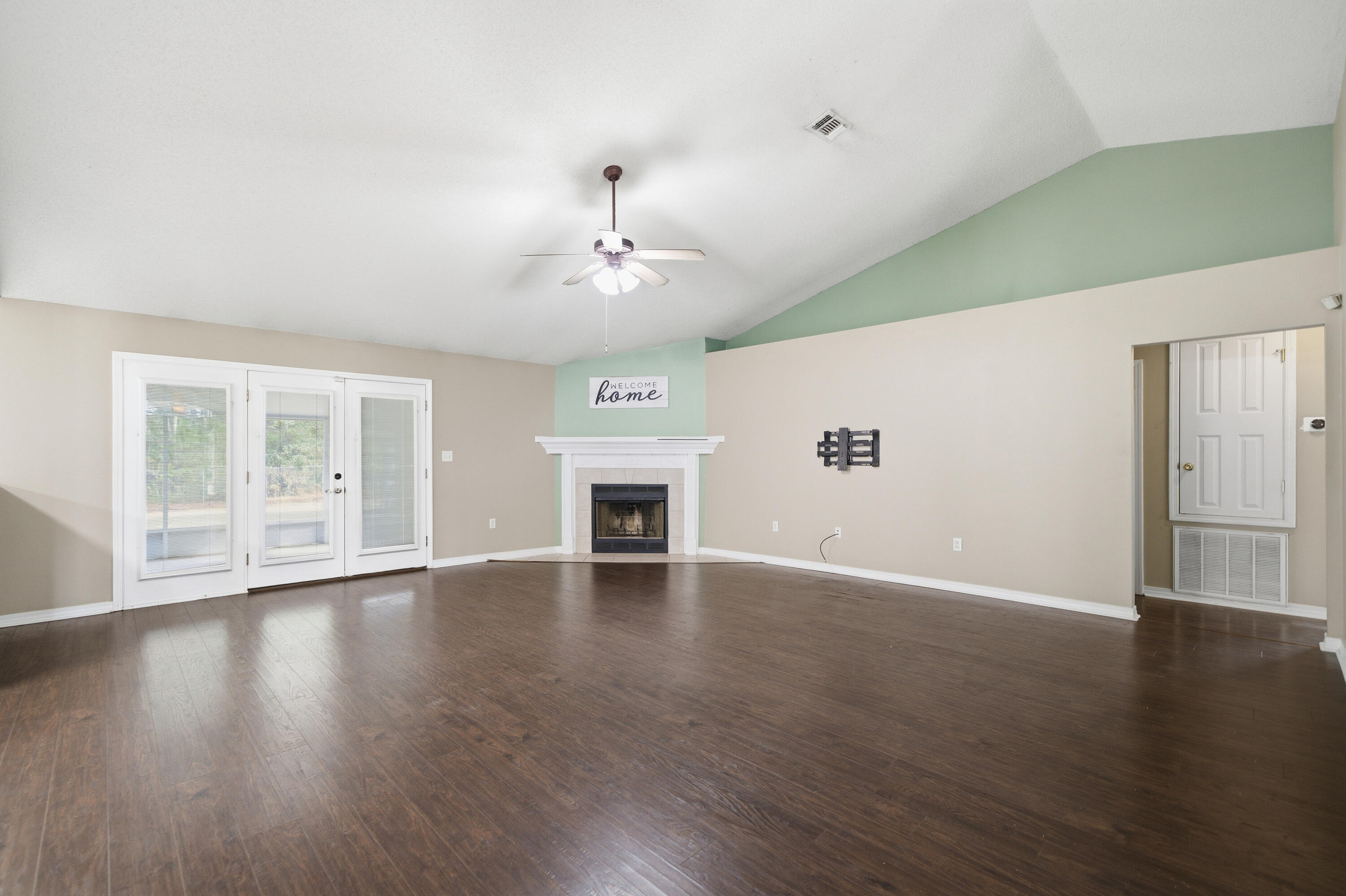 2490 Pepper Drive