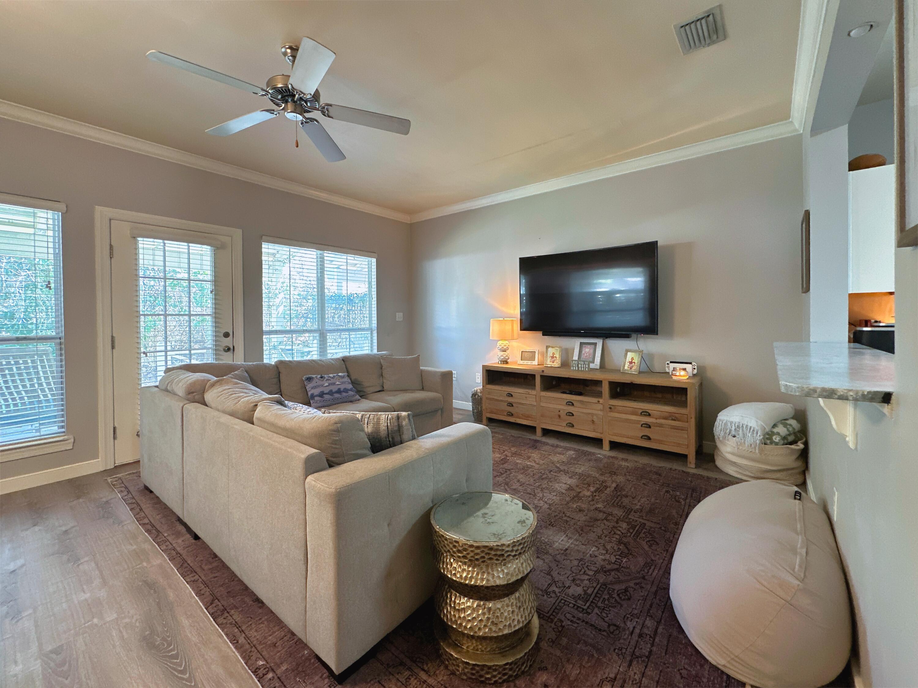 401 Twin Lakes Lane