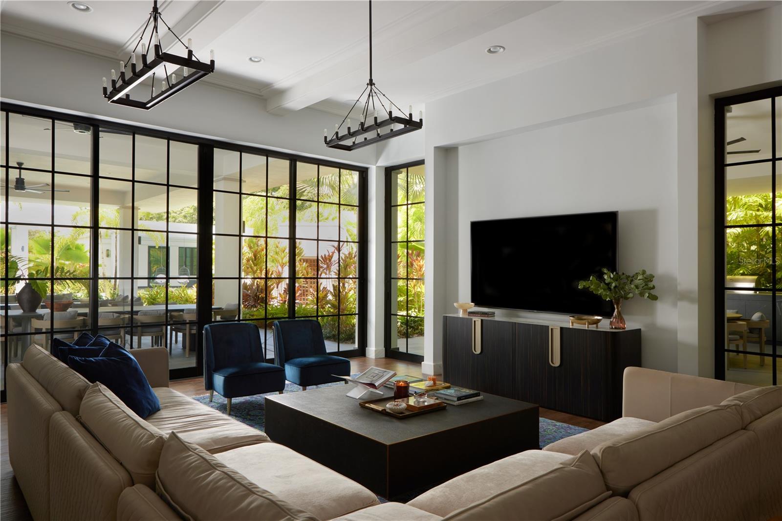323 DORADO BEACH EAST