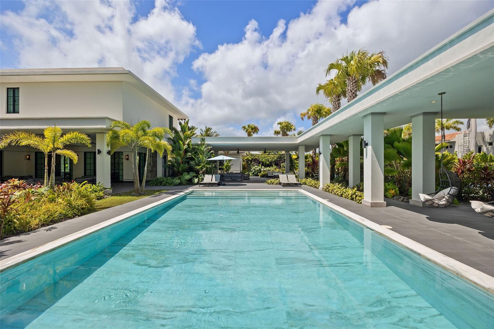 323 DORADO BEACH EAST