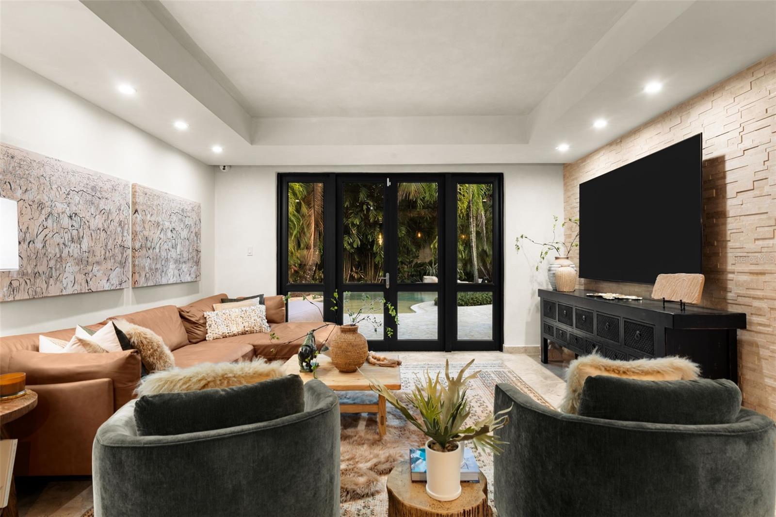 285 DORADO BEACH EAST