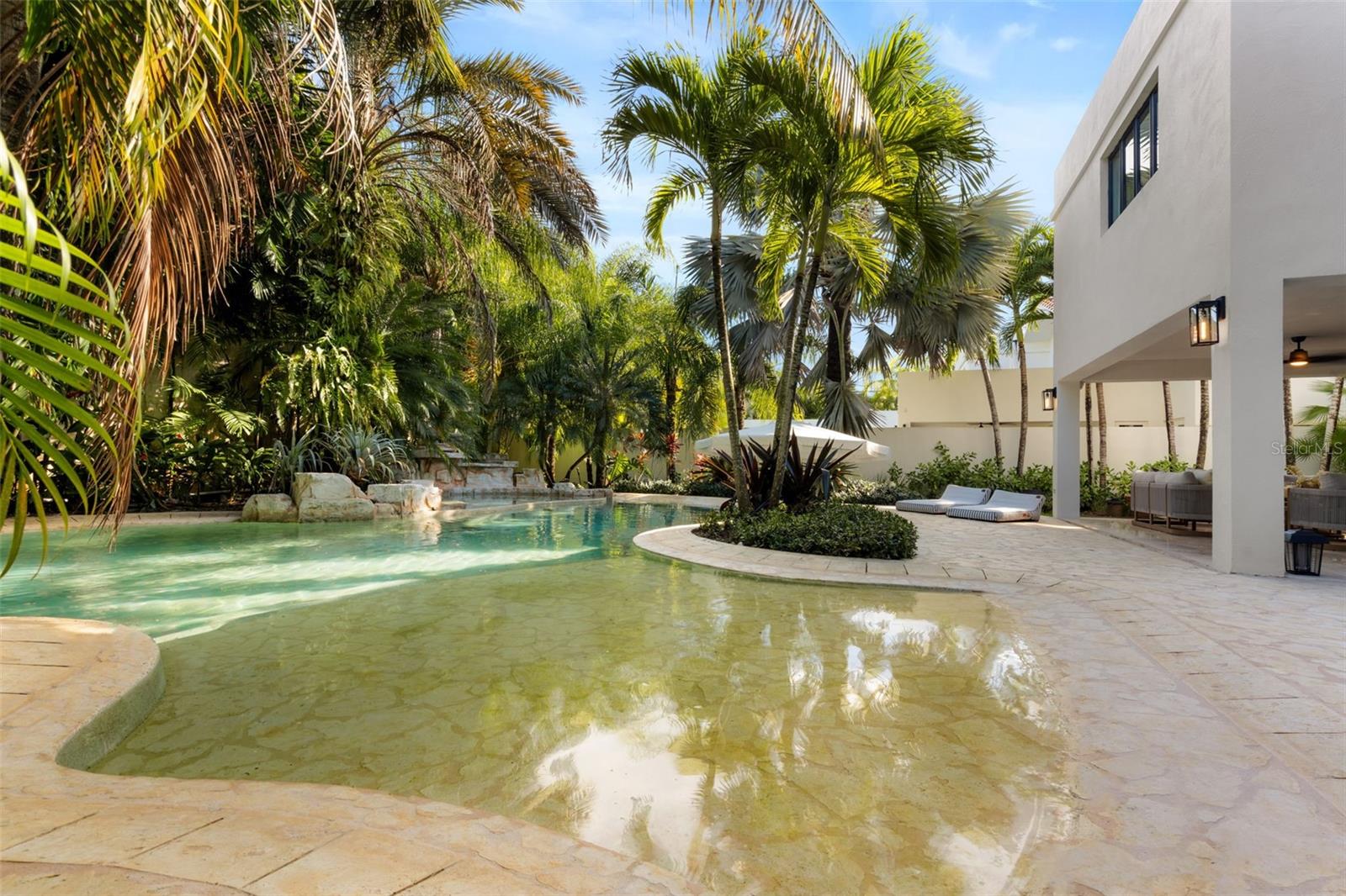 285 DORADO BEACH EAST