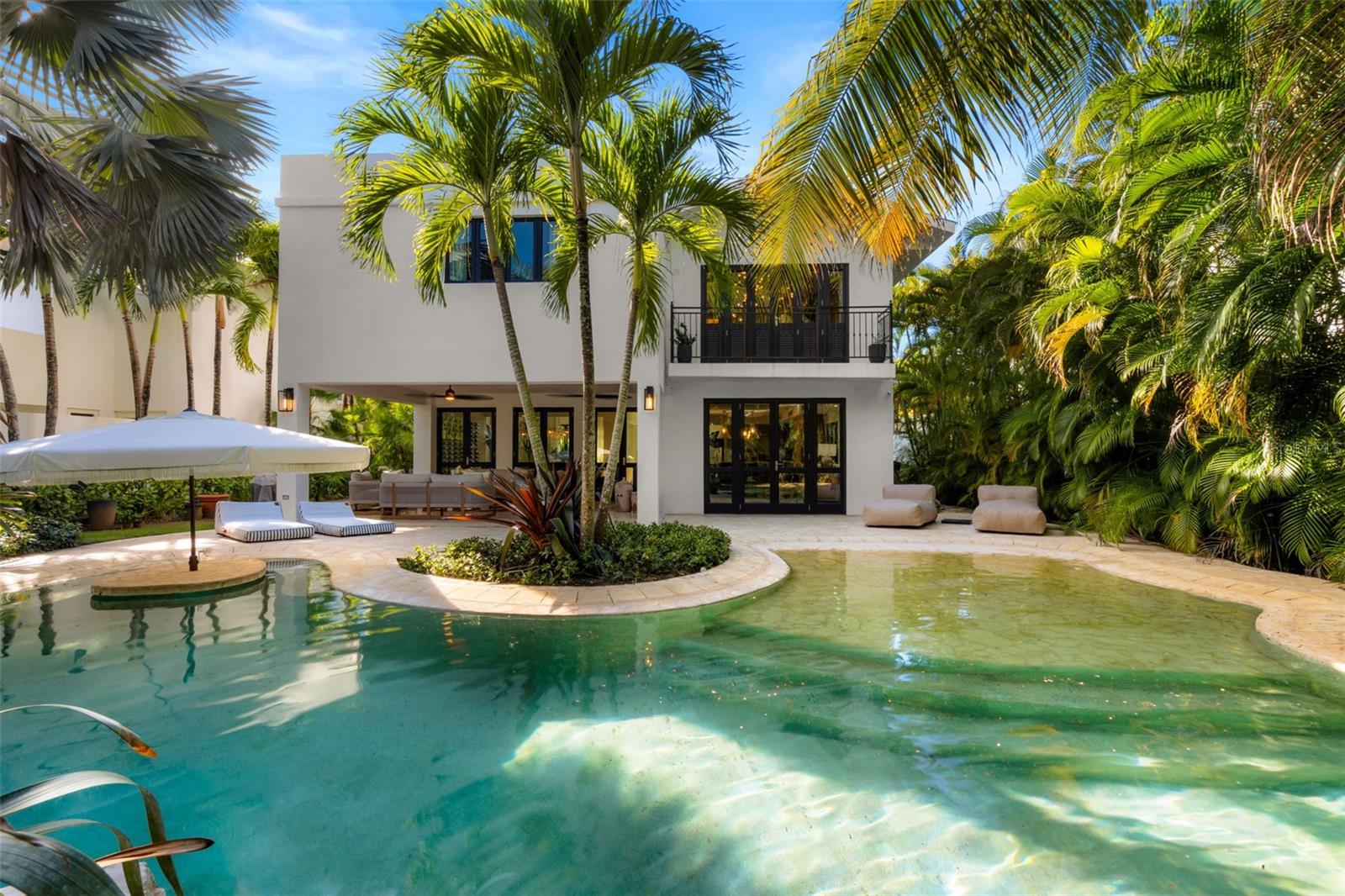 285 DORADO BEACH EAST