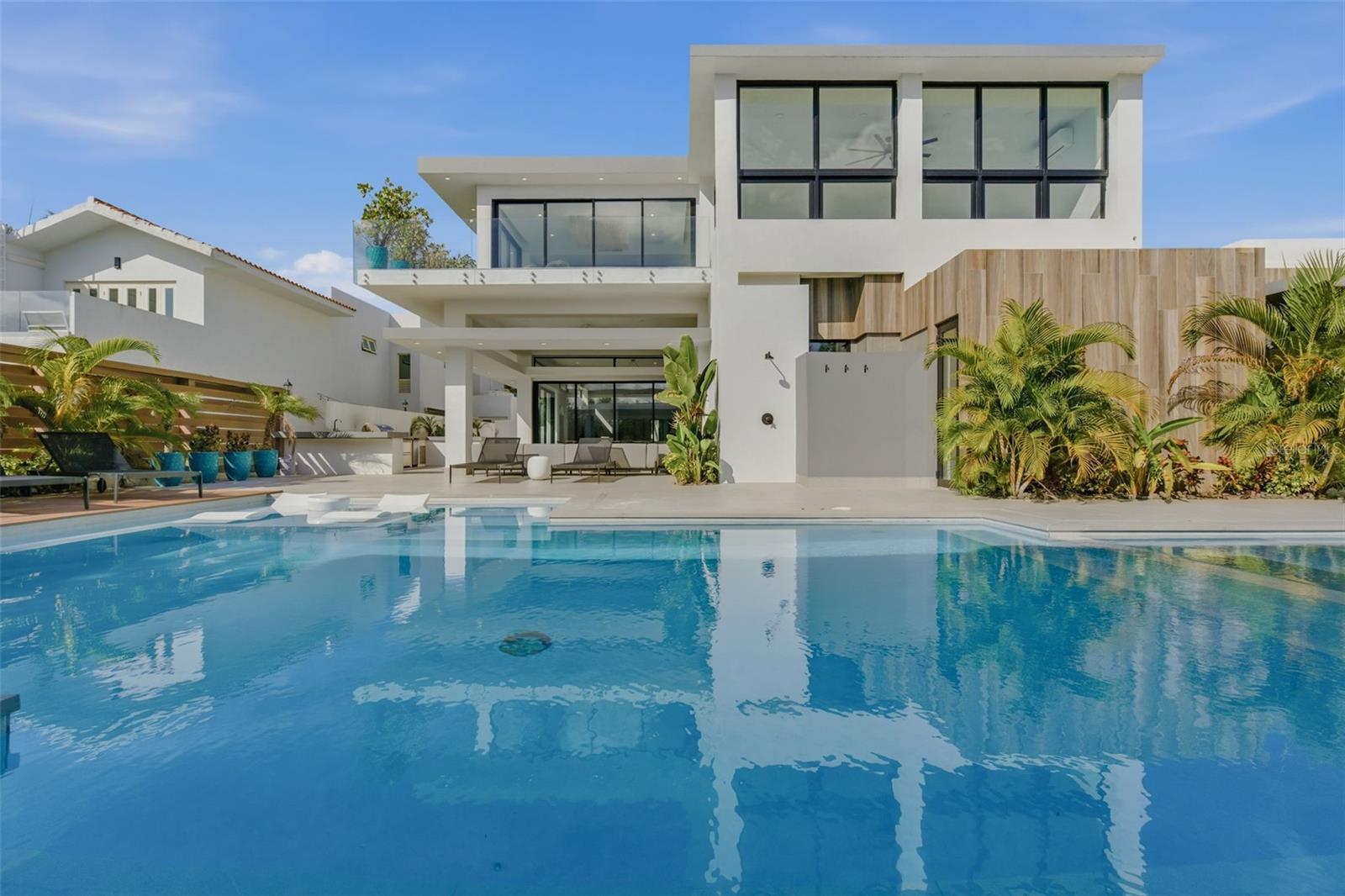 273 DORADO BEACH EAST