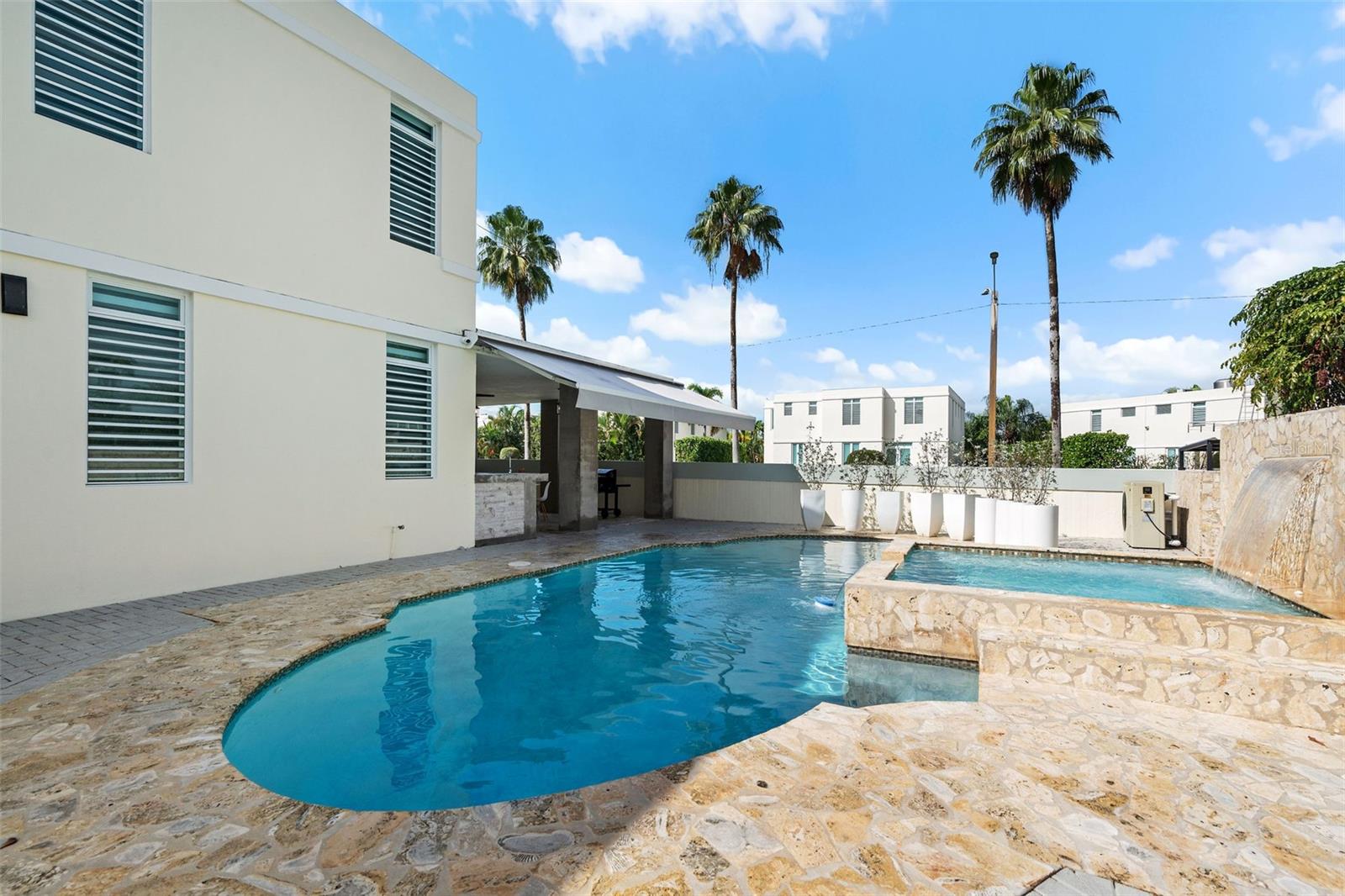 K8 CALLE MAR DE BENGAL