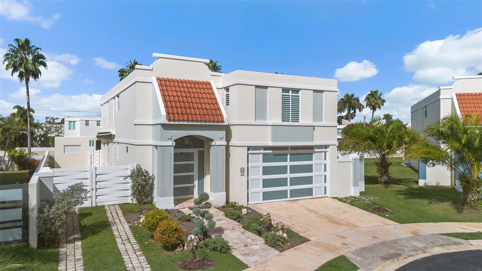 K8 CALLE MAR DE BENGAL