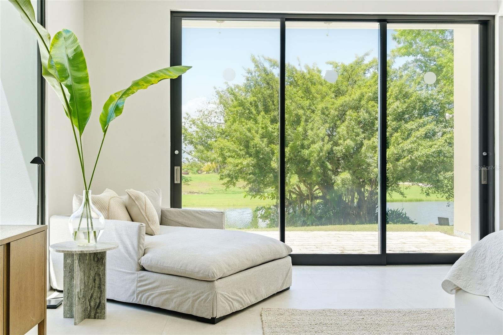 11 GOLF VIEW DRIVE