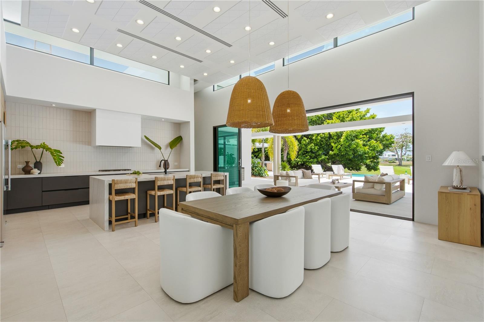 11 GOLF VIEW DRIVE