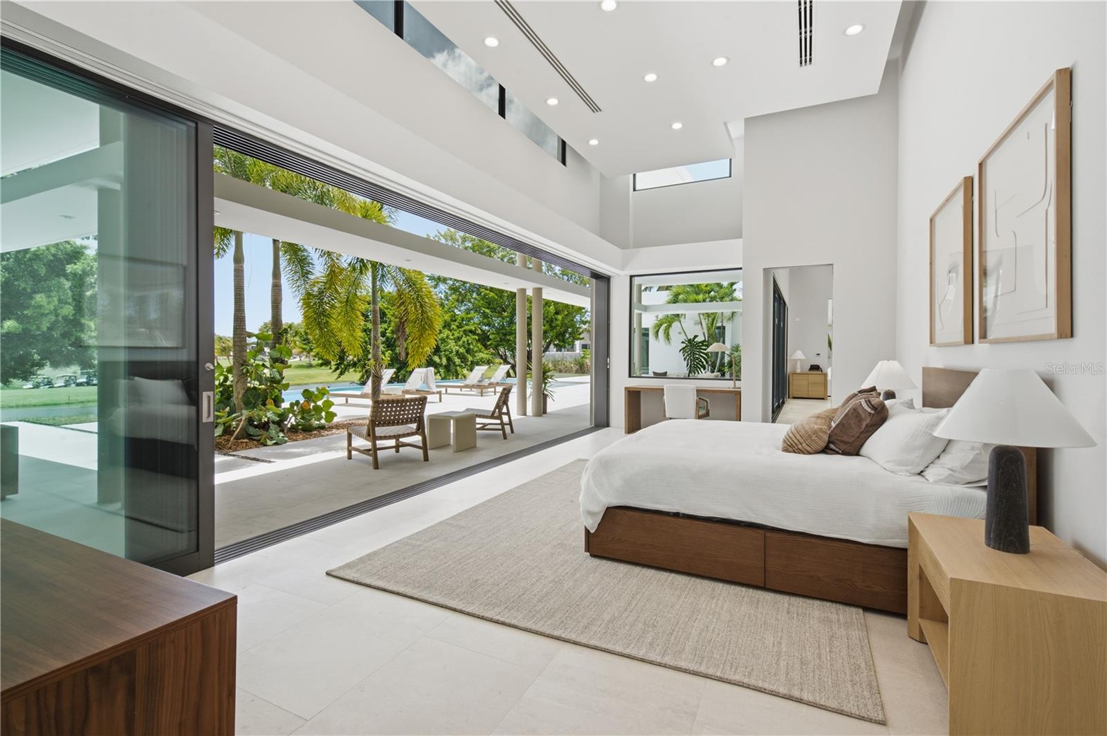 11 GOLF VIEW DRIVE
