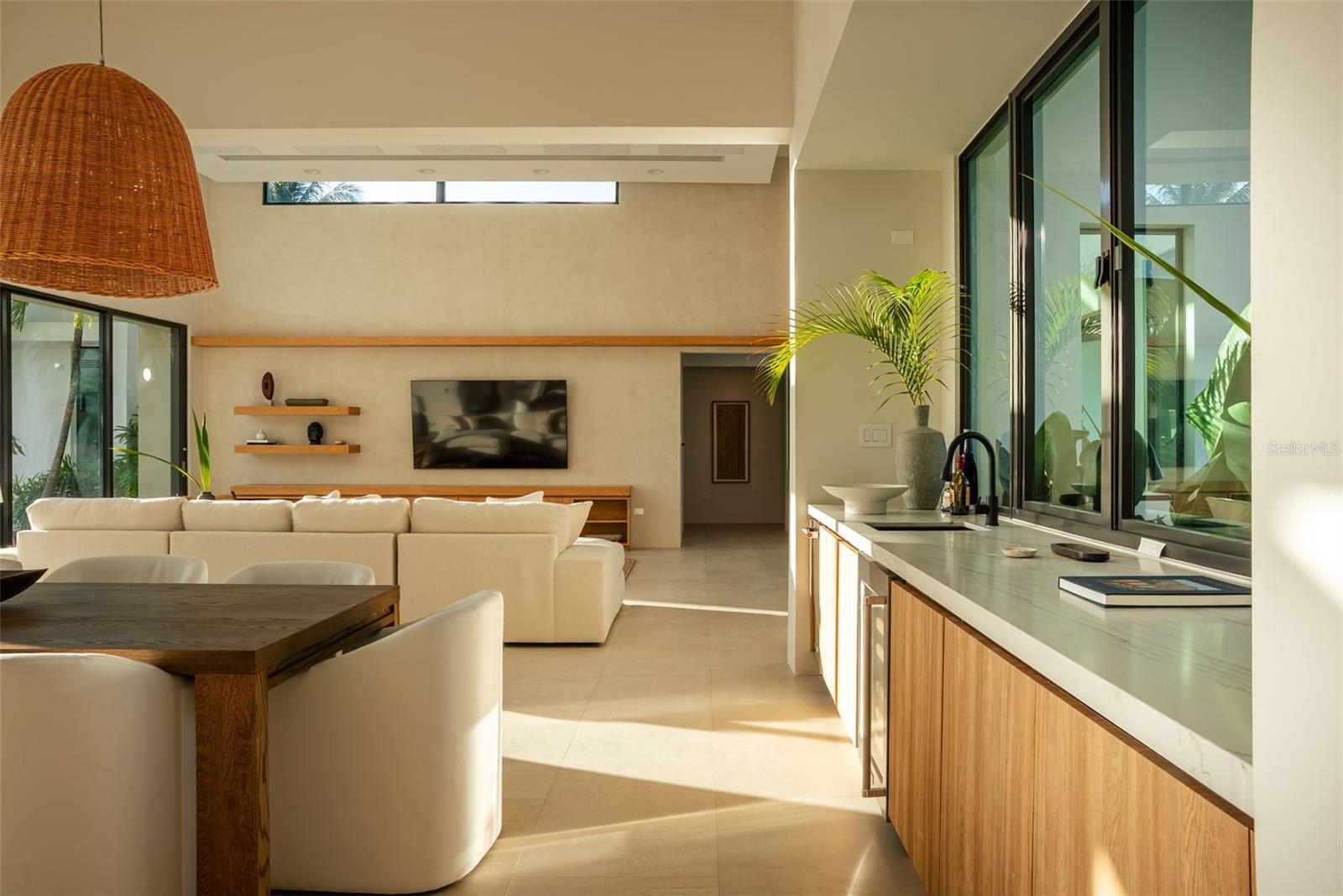 11 GOLF VIEW DRIVE