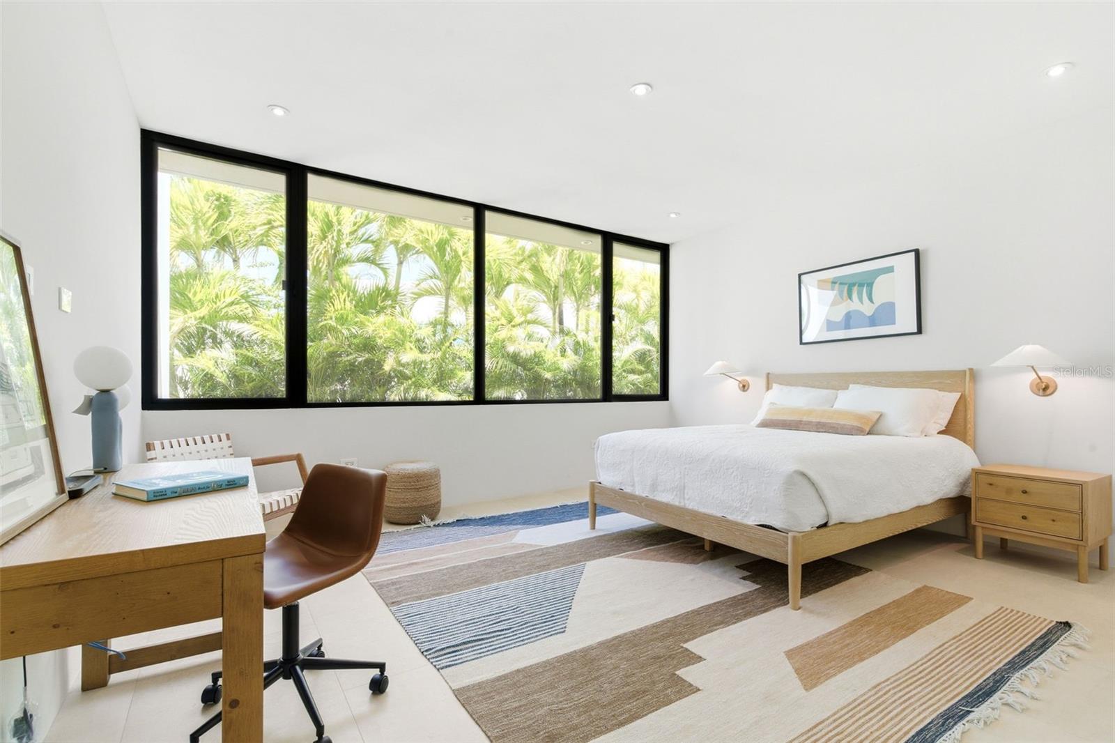 11 GOLF VIEW DRIVE