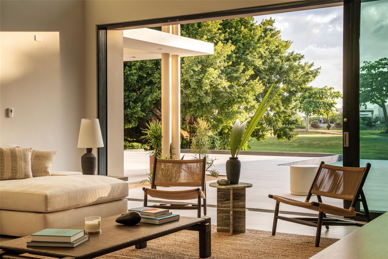 11 GOLF VIEW DRIVE