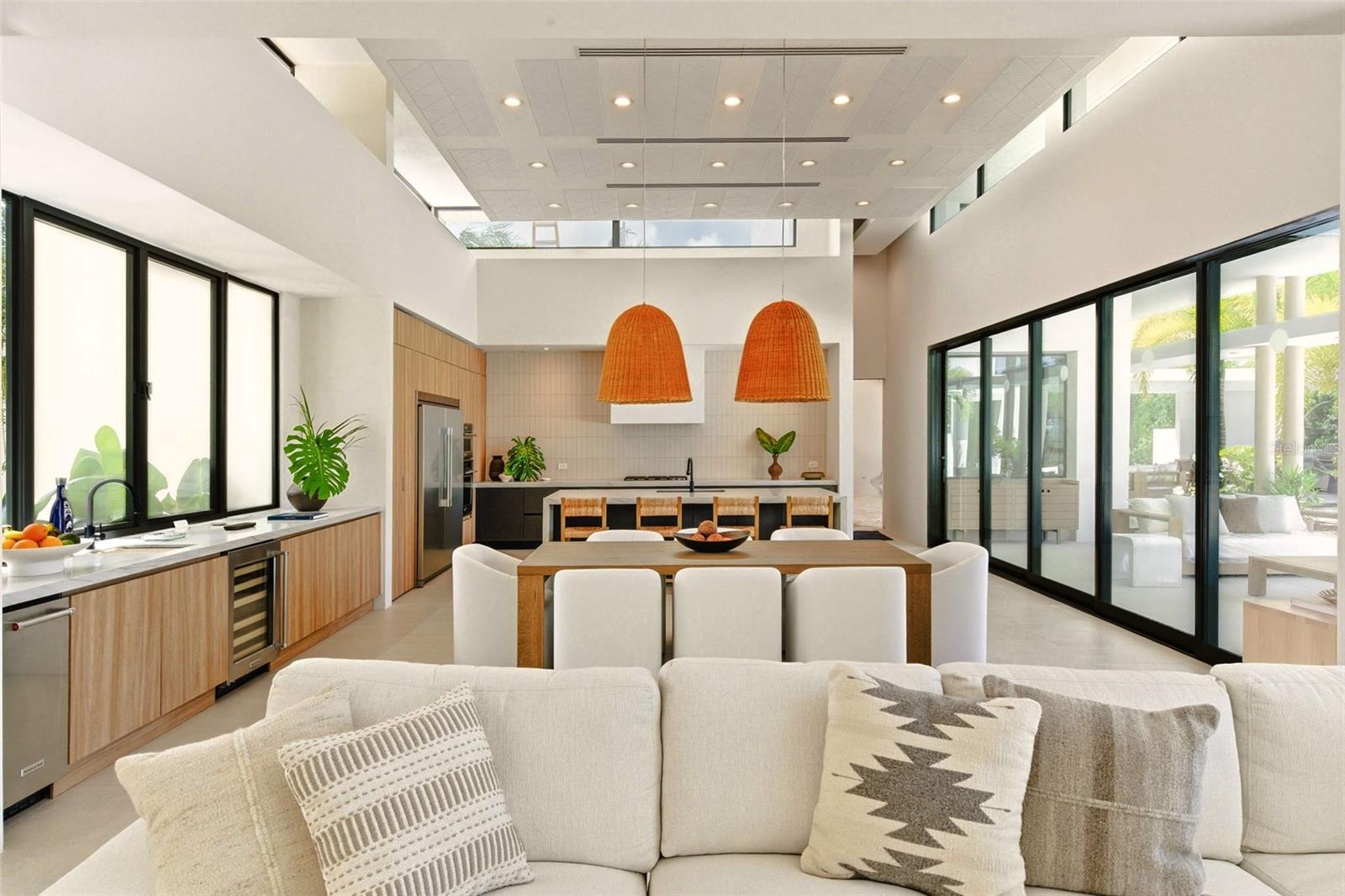 11 GOLF VIEW DRIVE